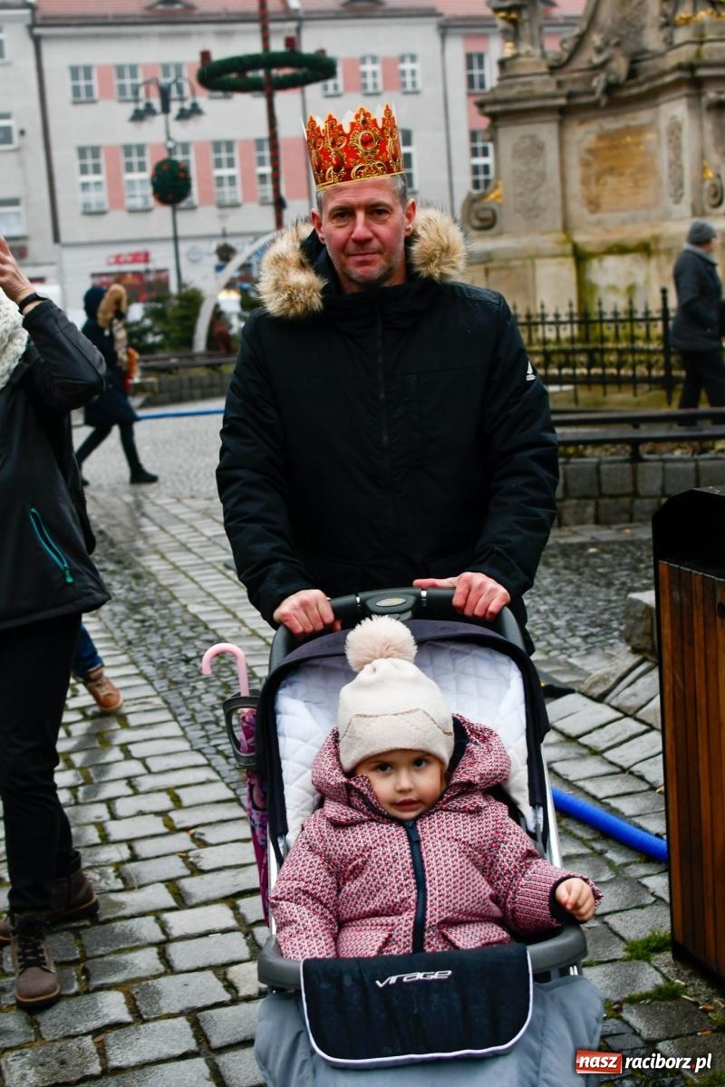 Zdjęcie w galerii na portalu naszraciborz.pl: Raciborski Orszak Trzech Króli [FOTO i WIDEO] wiadomości z regionu