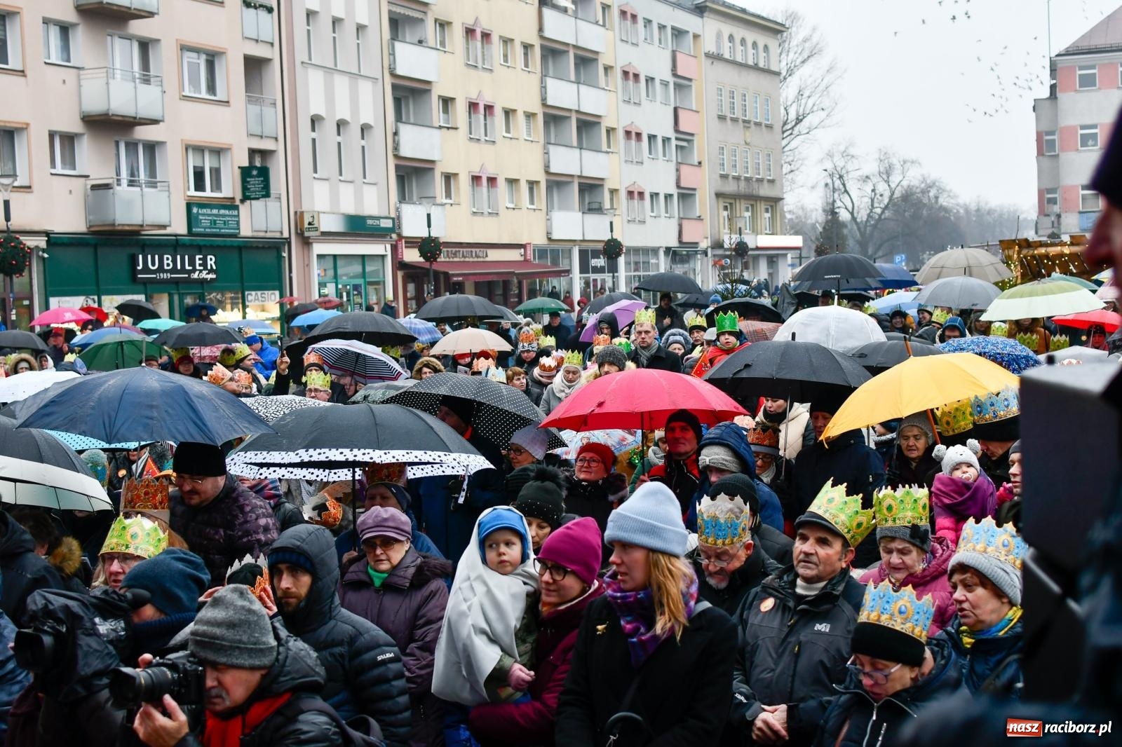 Zdjęcie w galerii na portalu naszraciborz.pl: Raciborski Orszak Trzech Króli [FOTO i WIDEO] wiadomości z regionu