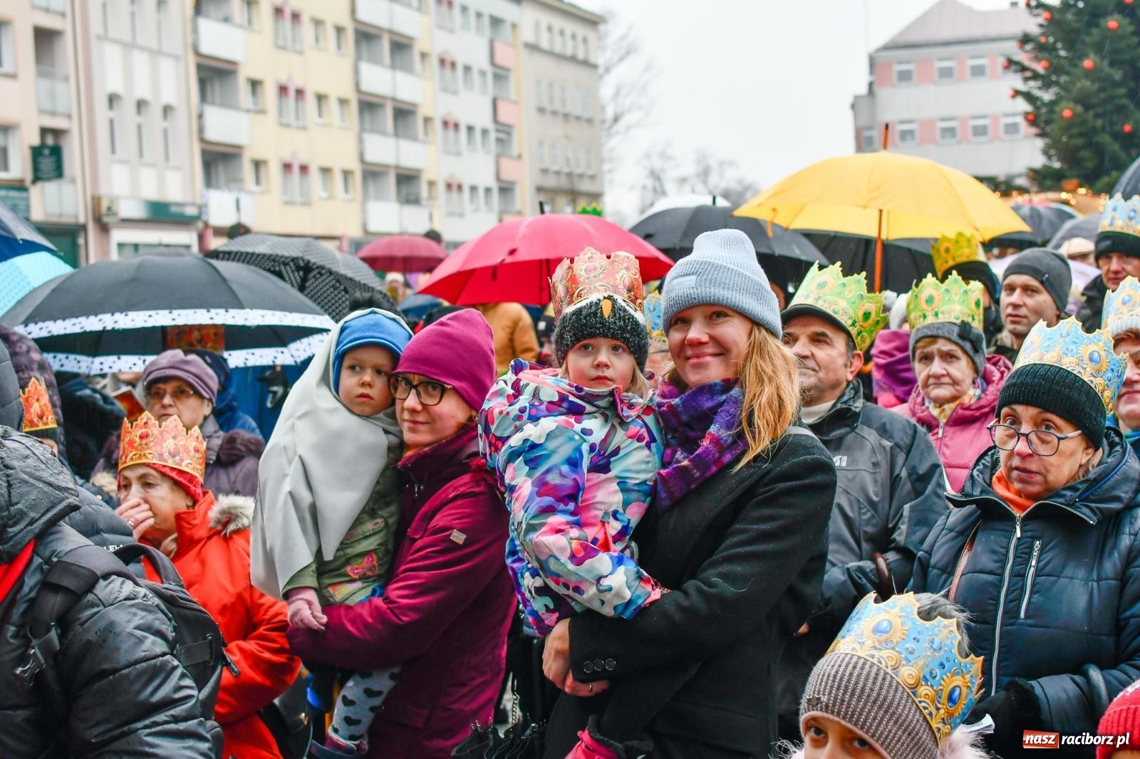 Zdjęcie w galerii na portalu naszraciborz.pl: Raciborski Orszak Trzech Króli [FOTO i WIDEO] wiadomości z regionu