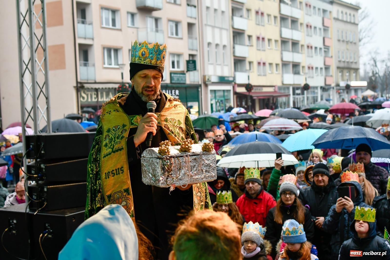 Zdjęcie w galerii na portalu naszraciborz.pl: Raciborski Orszak Trzech Króli [FOTO i WIDEO] wiadomości z regionu