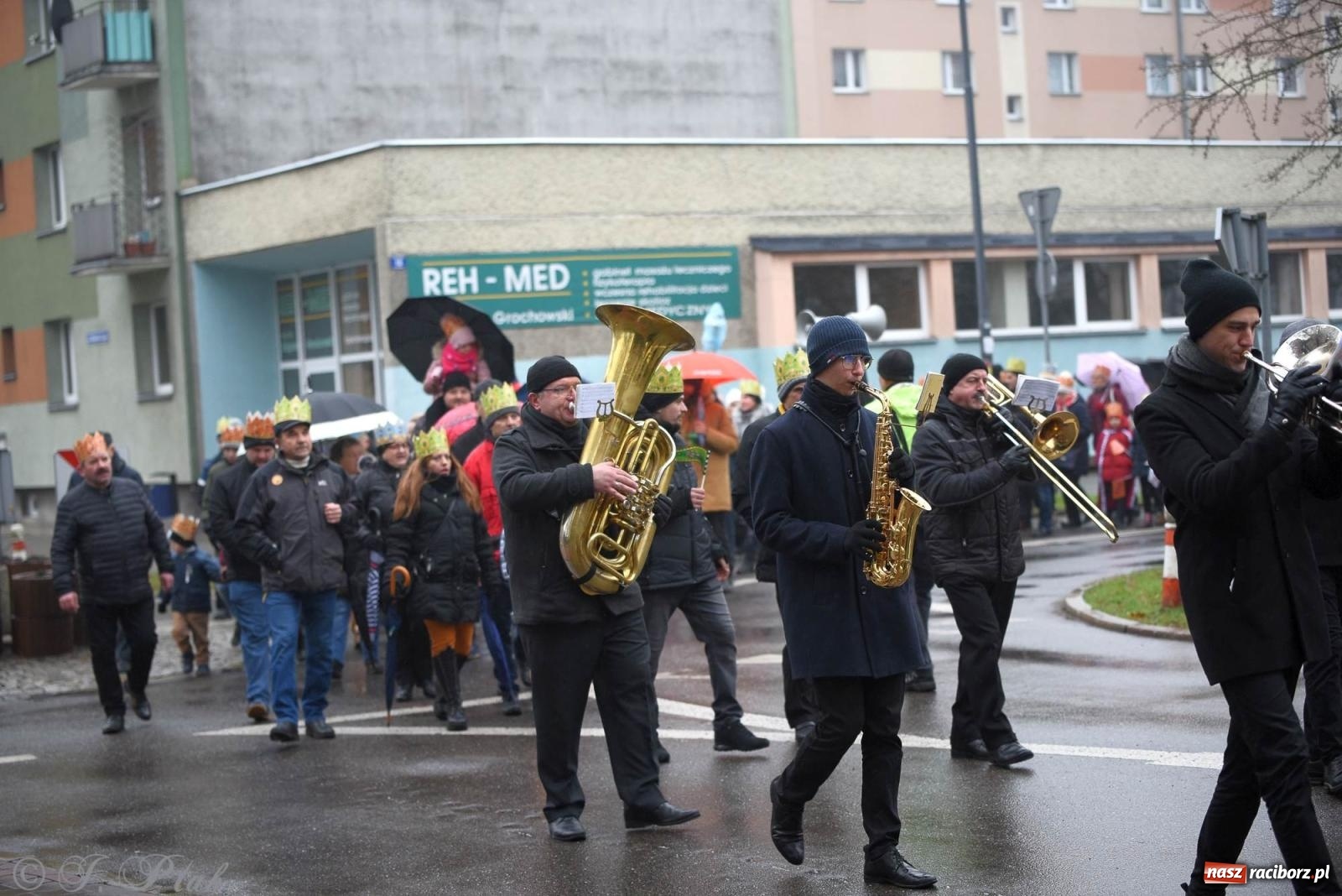 Zdjęcie w galerii na portalu naszraciborz.pl: Raciborski Orszak Trzech Króli [FOTO i WIDEO] wiadomości z regionu