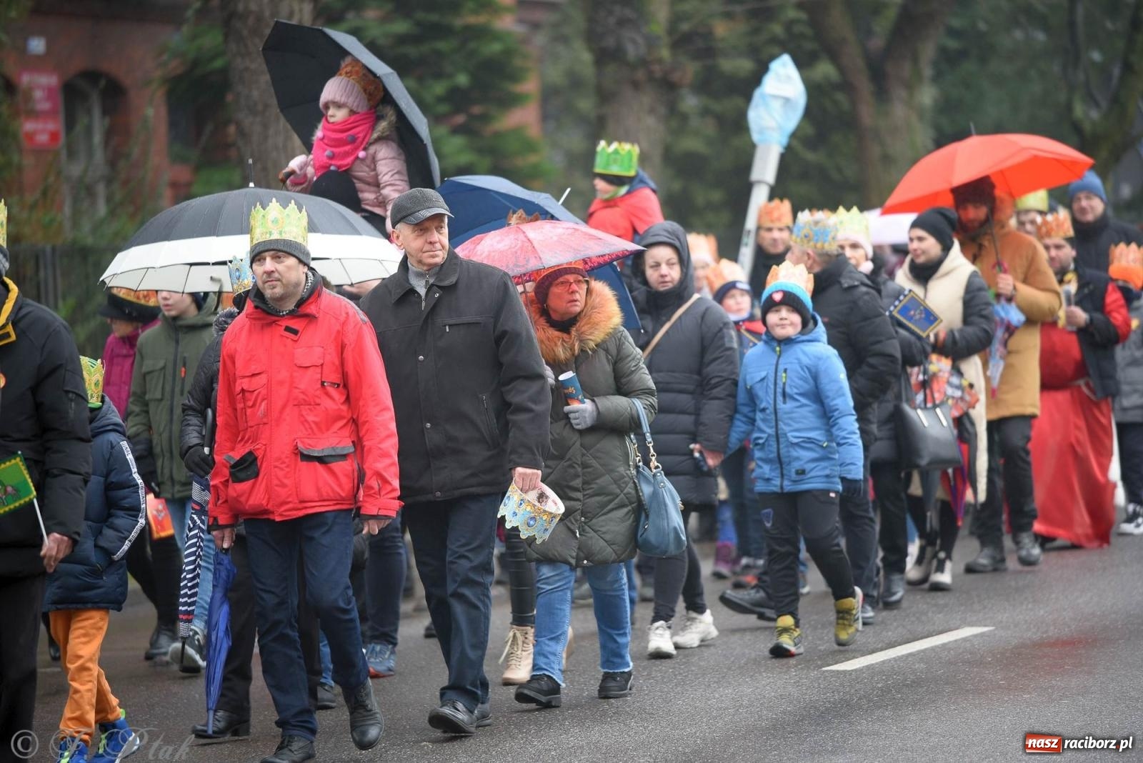 Zdjęcie w galerii na portalu naszraciborz.pl: Raciborski Orszak Trzech Króli [FOTO i WIDEO] wiadomości z regionu