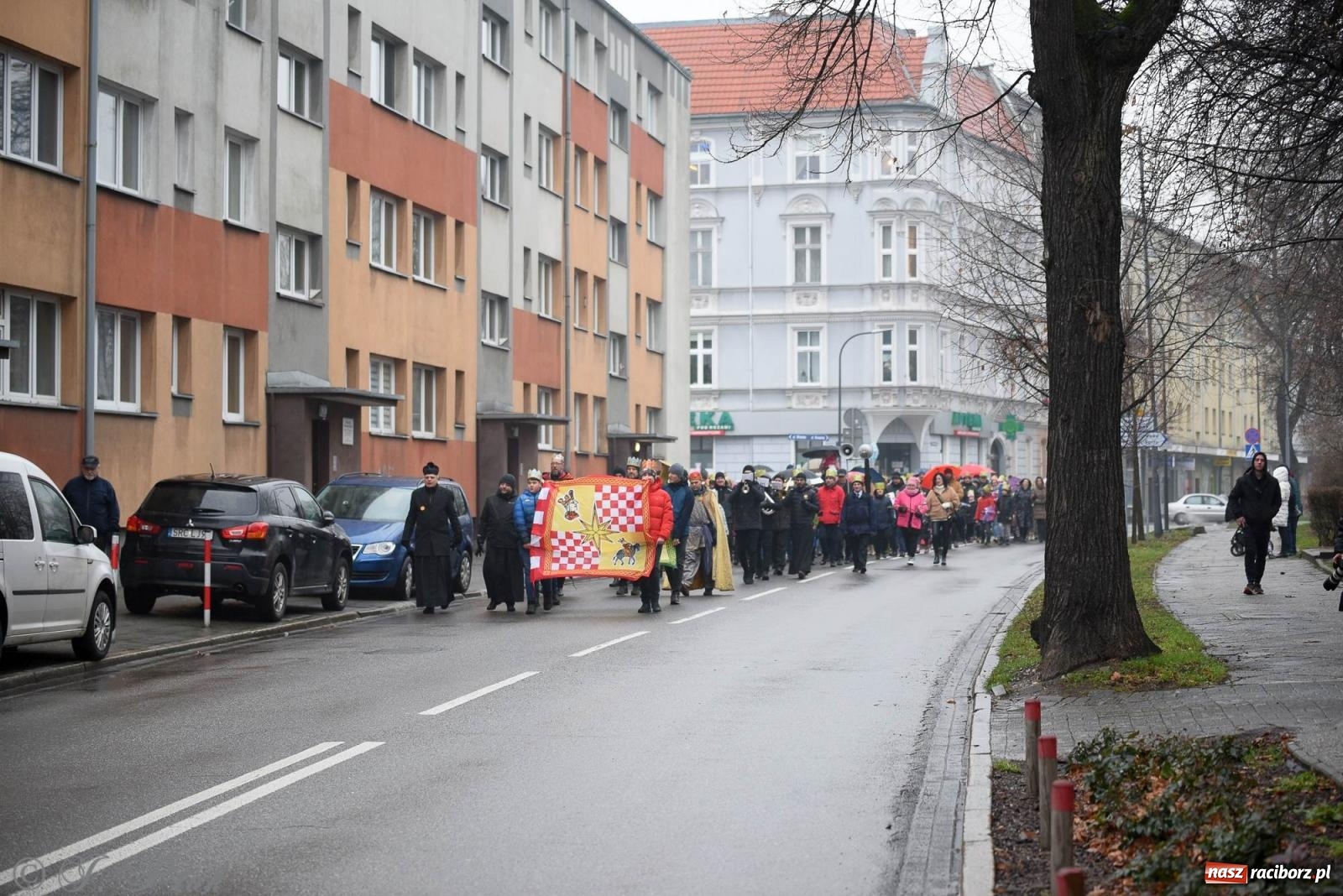 Zdjęcie w galerii na portalu naszraciborz.pl: Raciborski Orszak Trzech Króli [FOTO i WIDEO] wiadomości z regionu