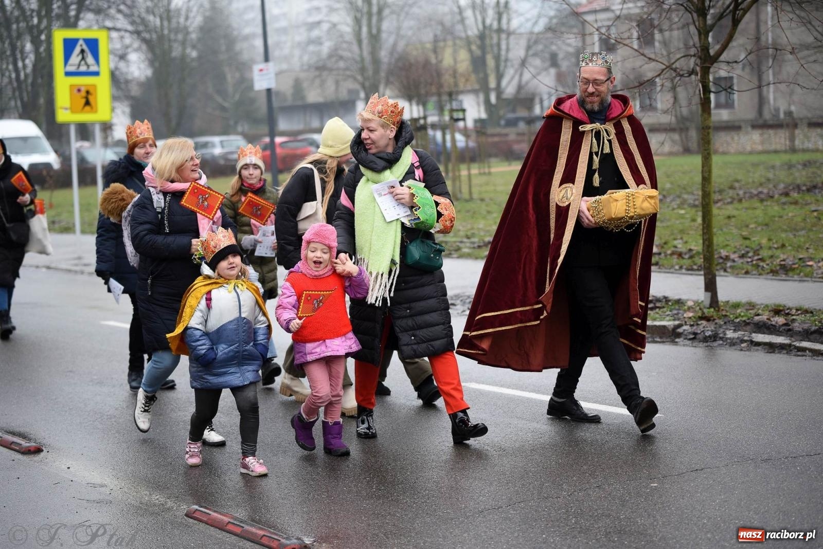 Zdjęcie w galerii na portalu naszraciborz.pl: Raciborski Orszak Trzech Króli [FOTO i WIDEO] wiadomości z regionu