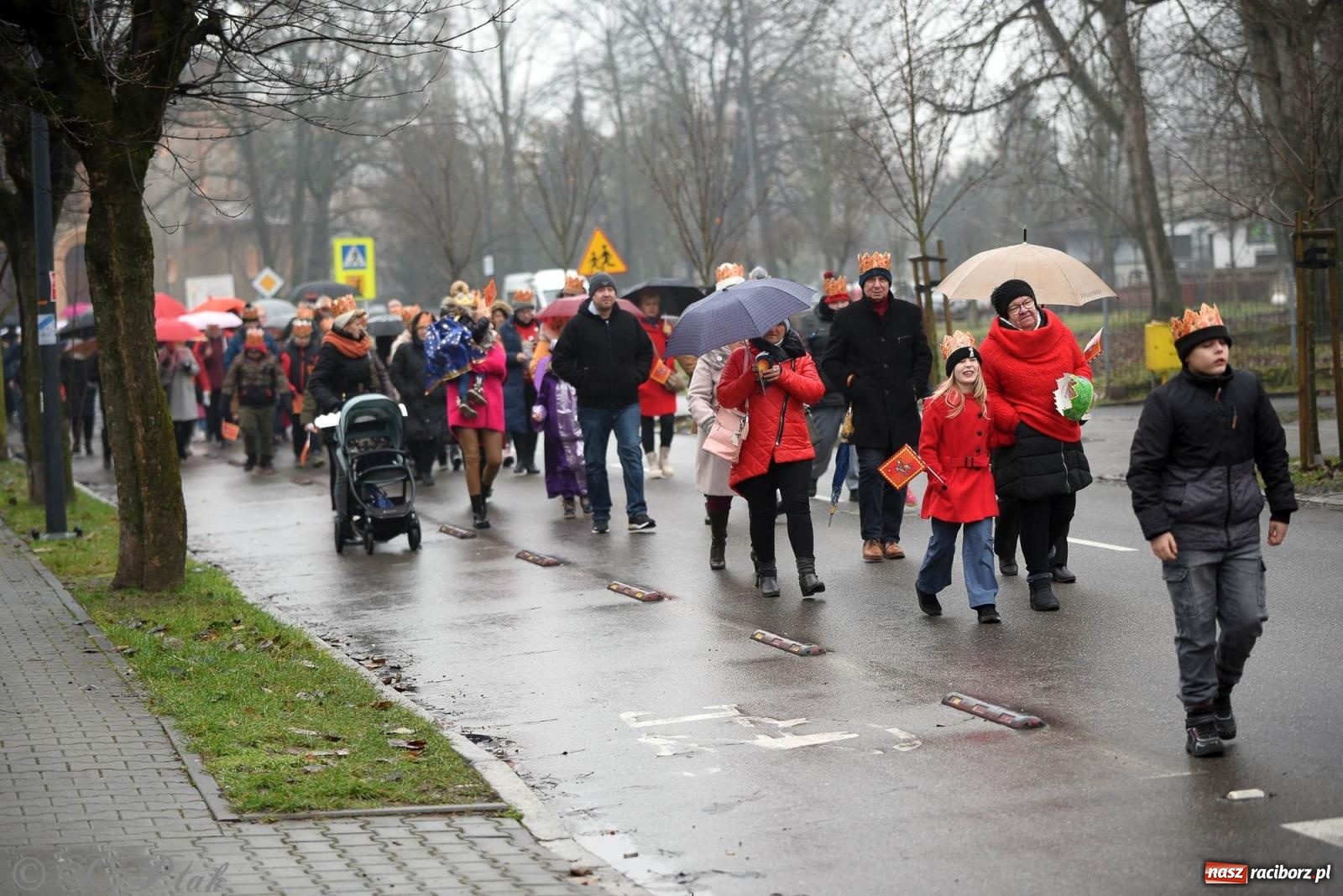 Zdjęcie w galerii na portalu naszraciborz.pl: Raciborski Orszak Trzech Króli [FOTO i WIDEO] wiadomości z regionu