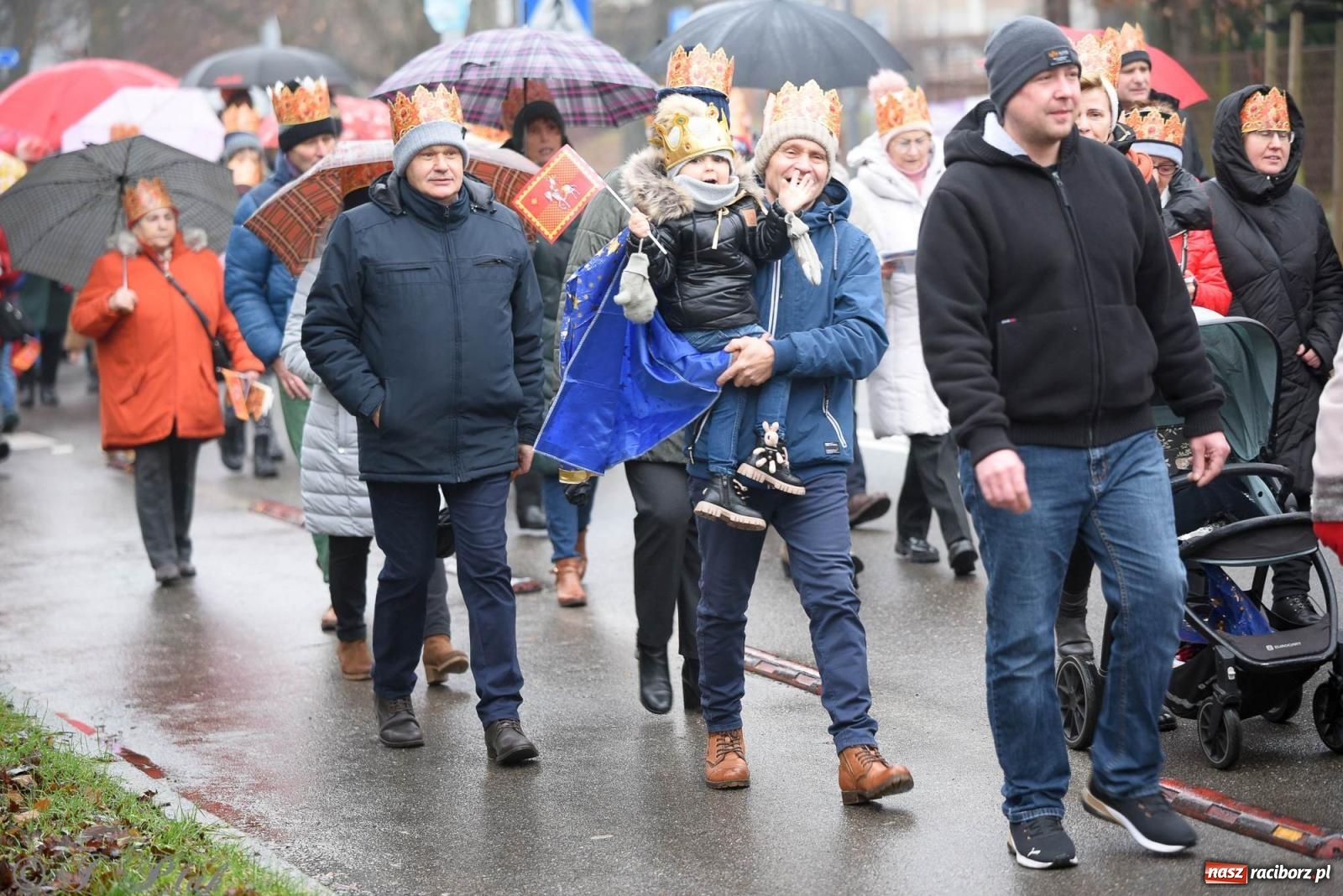Zdjęcie w galerii na portalu naszraciborz.pl: Raciborski Orszak Trzech Króli [FOTO i WIDEO] wiadomości z regionu