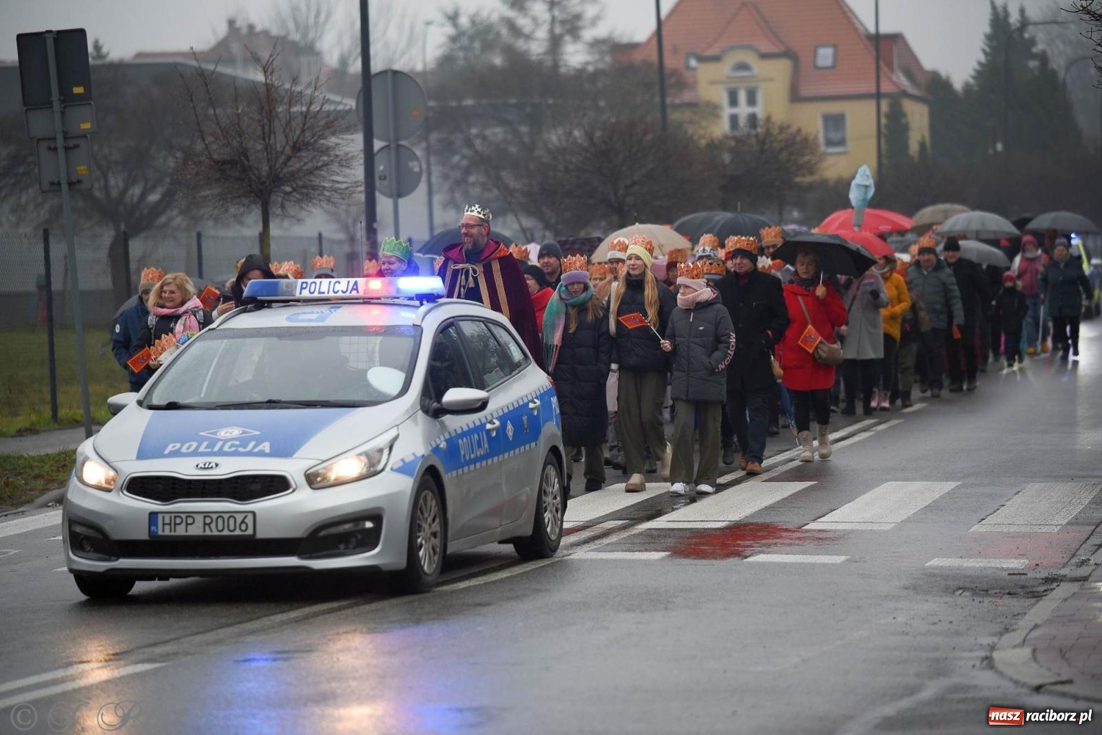 Zdjęcie w galerii na portalu naszraciborz.pl: Raciborski Orszak Trzech Króli [FOTO i WIDEO] wiadomości z regionu