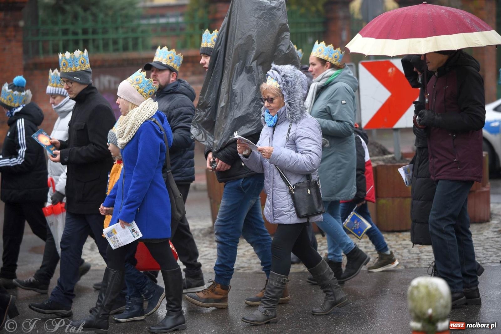 Zdjęcie w galerii na portalu naszraciborz.pl: Raciborski Orszak Trzech Króli [FOTO i WIDEO] wiadomości z regionu