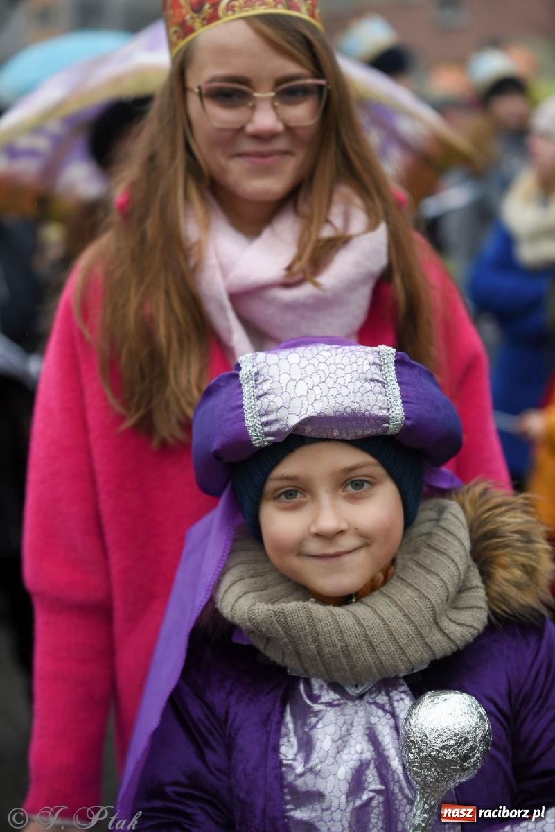 Zdjęcie w galerii na portalu naszraciborz.pl: Raciborski Orszak Trzech Króli [FOTO i WIDEO] wiadomości z regionu