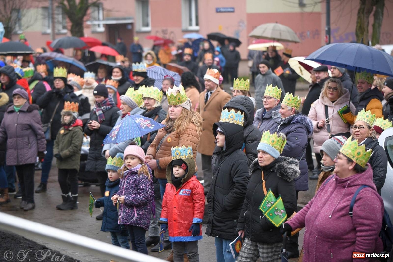 Zdjęcie w galerii na portalu naszraciborz.pl: Raciborski Orszak Trzech Króli [FOTO i WIDEO] wiadomości z regionu