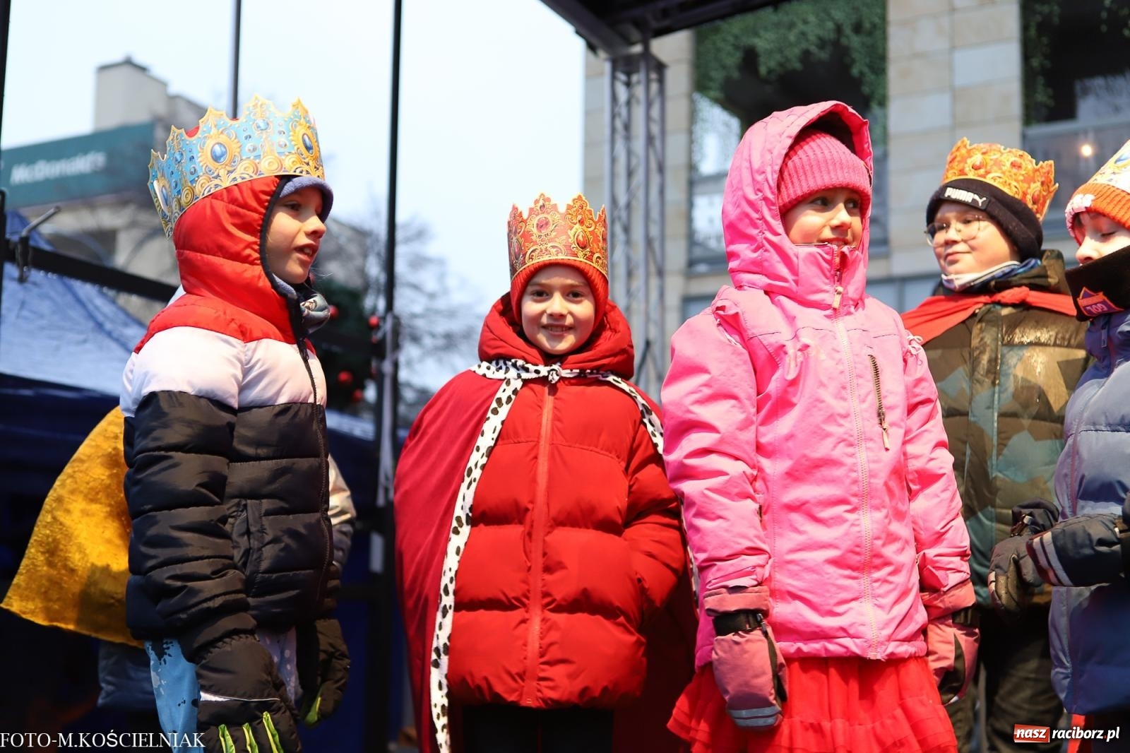Zdjęcie w galerii na portalu naszraciborz.pl: Raciborski Orszak Trzech Króli [FOTO i WIDEO] wiadomości z regionu