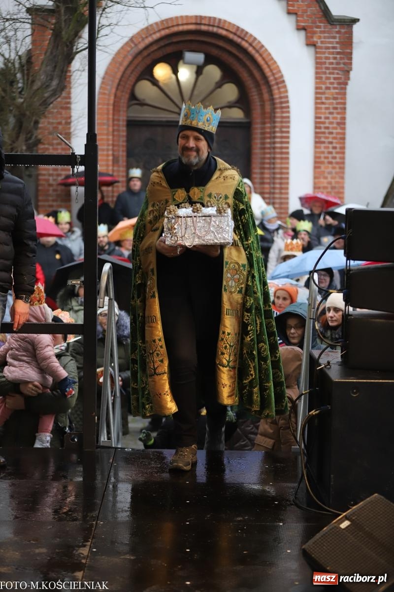 Zdjęcie w galerii na portalu naszraciborz.pl: Raciborski Orszak Trzech Króli [FOTO i WIDEO] wiadomości z regionu