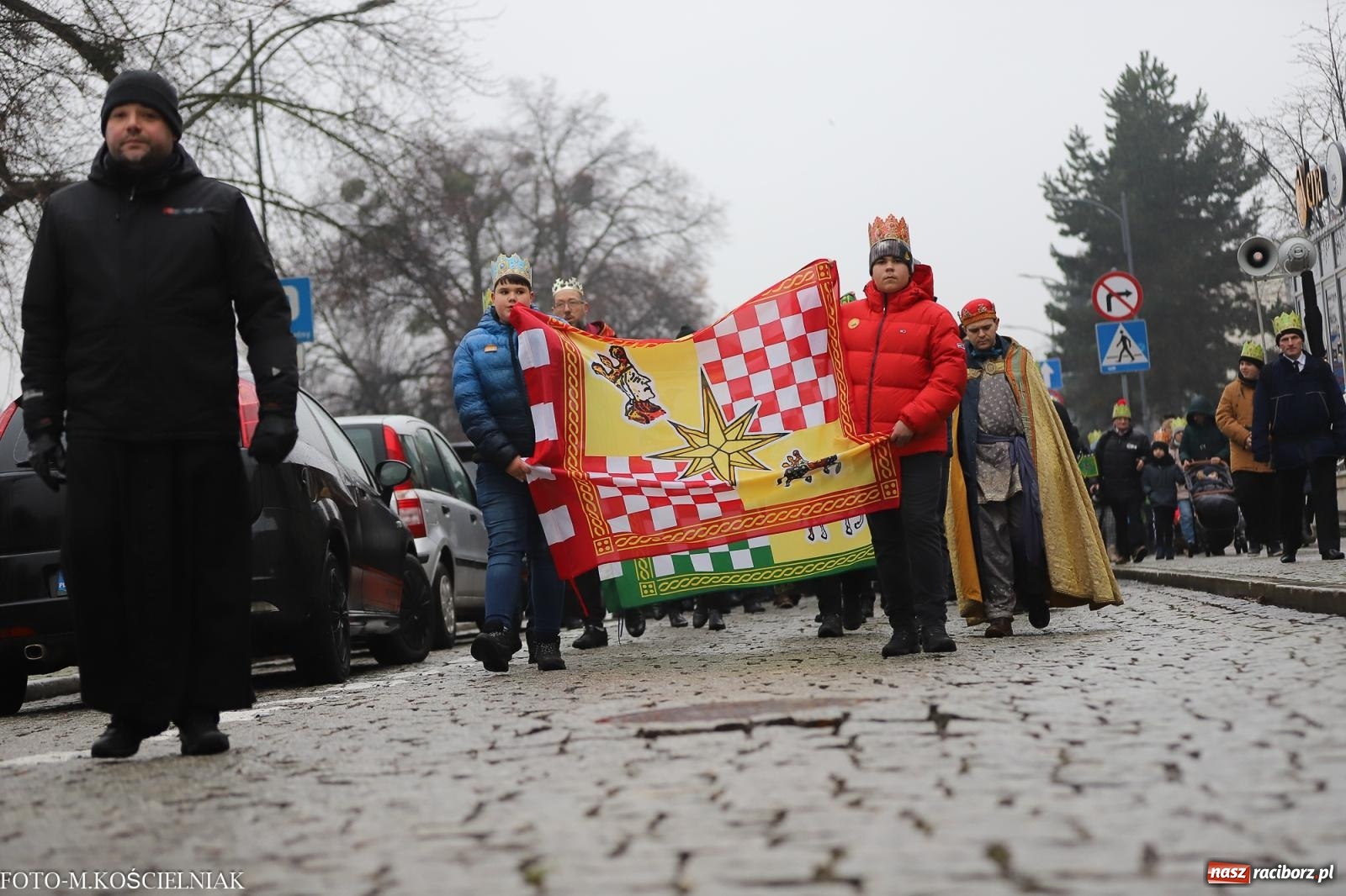 Zdjęcie w galerii na portalu naszraciborz.pl: Raciborski Orszak Trzech Króli [FOTO i WIDEO] wiadomości z regionu