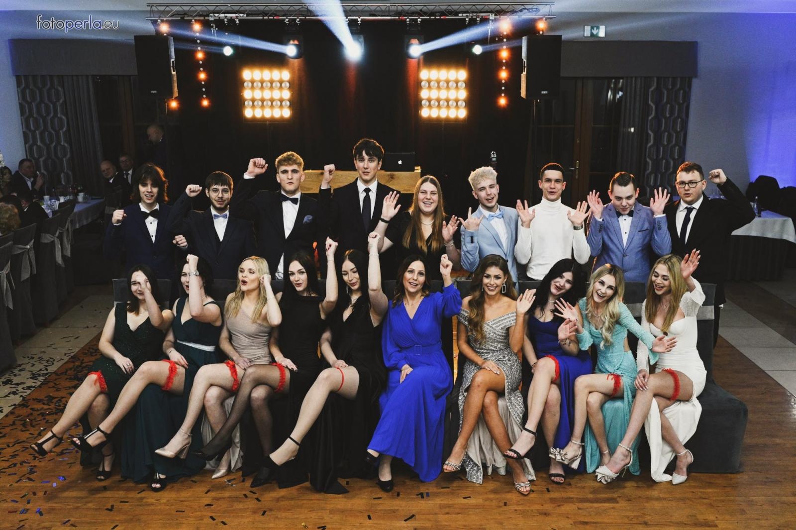 Zdjęcie w galerii na portalu naszraciborz.pl: Zabawa do białego rana. Studniówka ZSOMS na bis! wiadomości z regionu