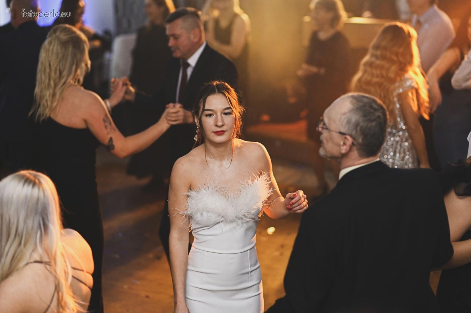 Zdjęcie w galerii na portalu naszraciborz.pl: Zabawa do białego rana. Studniówka ZSOMS na bis! wiadomości z regionu