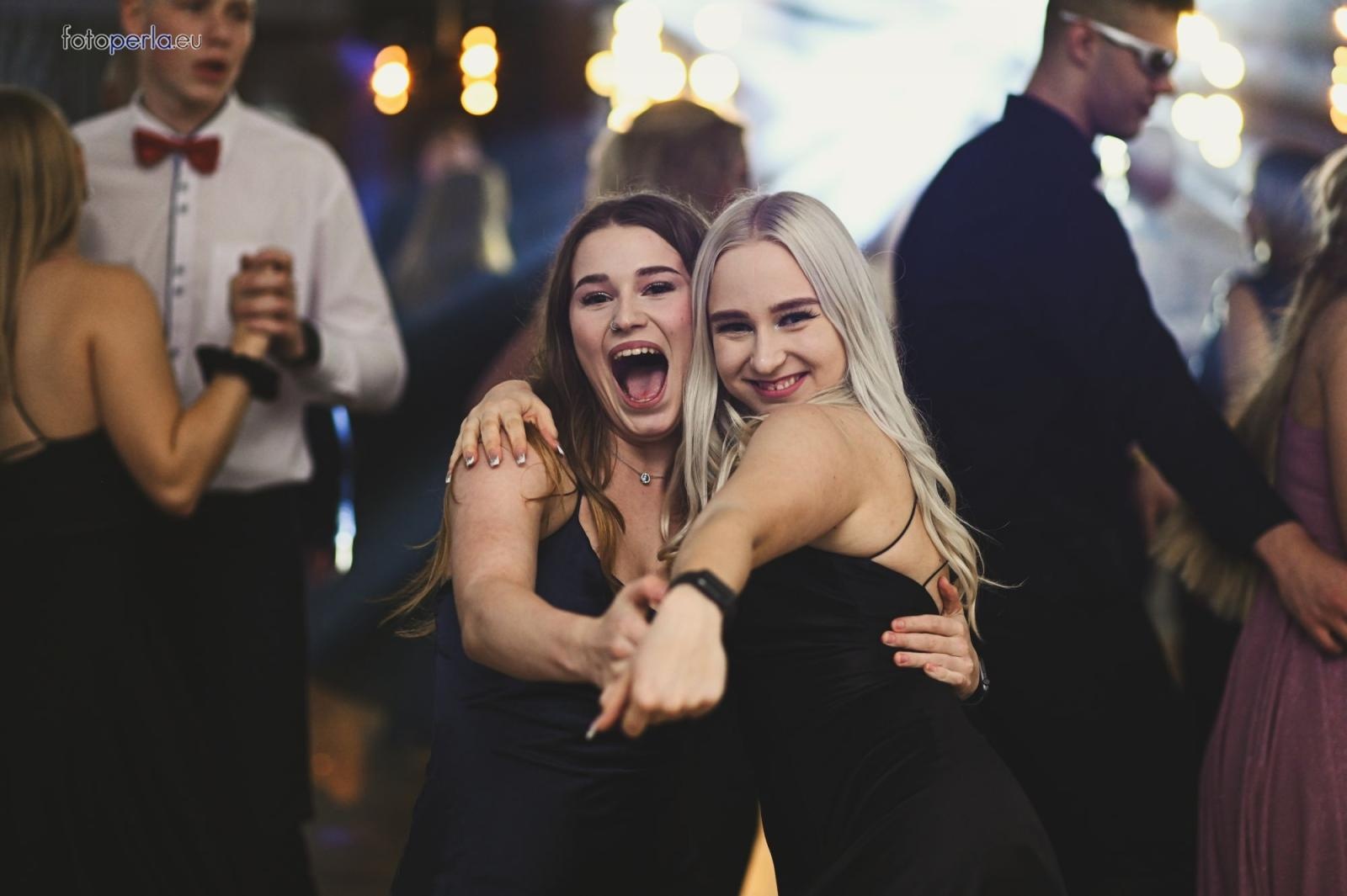 Zdjęcie w galerii na portalu naszraciborz.pl: Zabawa do białego rana. Studniówka ZSOMS na bis! wiadomości z regionu