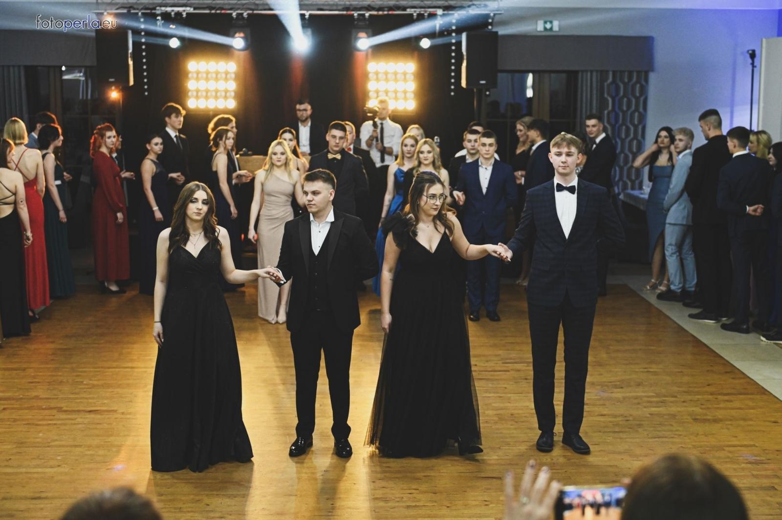 Zdjęcie w galerii na portalu naszraciborz.pl: Zabawa do białego rana. Studniówka ZSOMS na bis! wiadomości z regionu