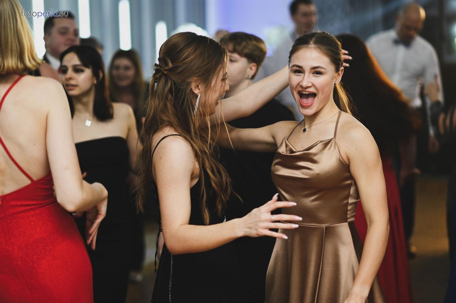 Zdjęcie w galerii na portalu naszraciborz.pl: Zabawa do białego rana. Studniówka ZSOMS na bis! wiadomości z regionu