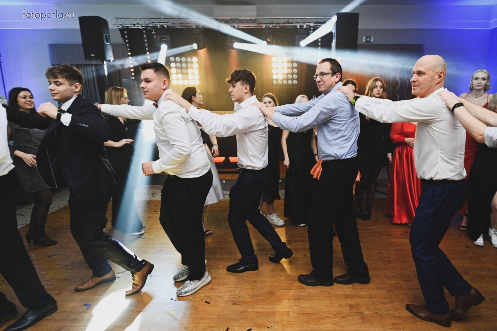 Zdjęcie w galerii na portalu naszraciborz.pl: Zabawa do białego rana. Studniówka ZSOMS na bis! wiadomości z regionu