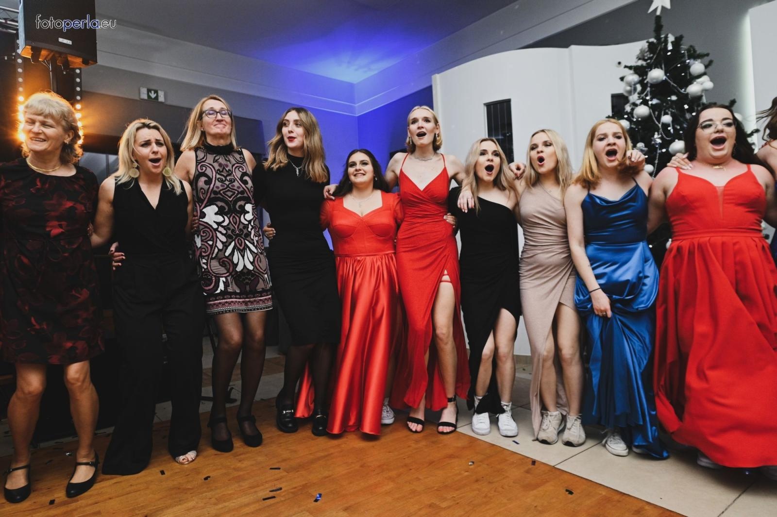 Zdjęcie w galerii na portalu naszraciborz.pl: Zabawa do białego rana. Studniówka ZSOMS na bis! wiadomości z regionu