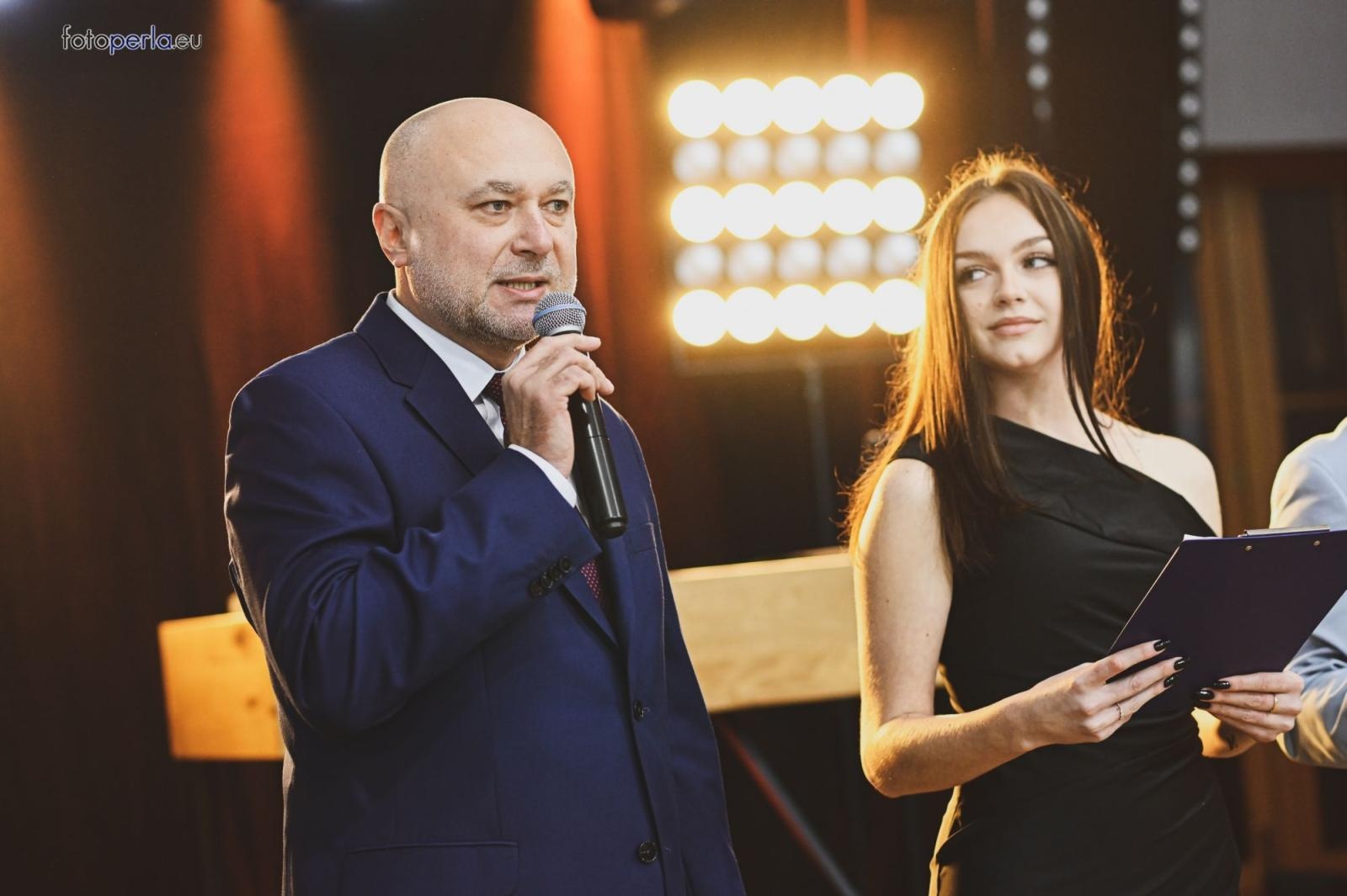 Zdjęcie w galerii na portalu naszraciborz.pl: Zabawa do białego rana. Studniówka ZSOMS na bis! wiadomości z regionu