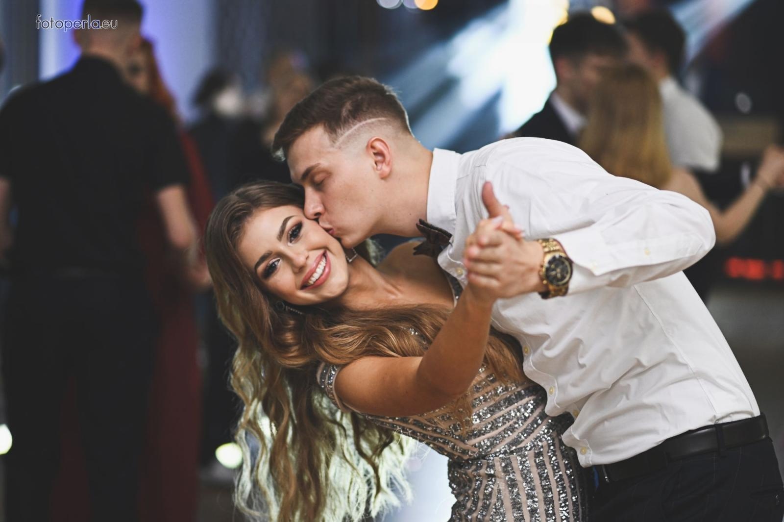 Zdjęcie w galerii na portalu naszraciborz.pl: Zabawa do białego rana. Studniówka ZSOMS na bis! wiadomości z regionu