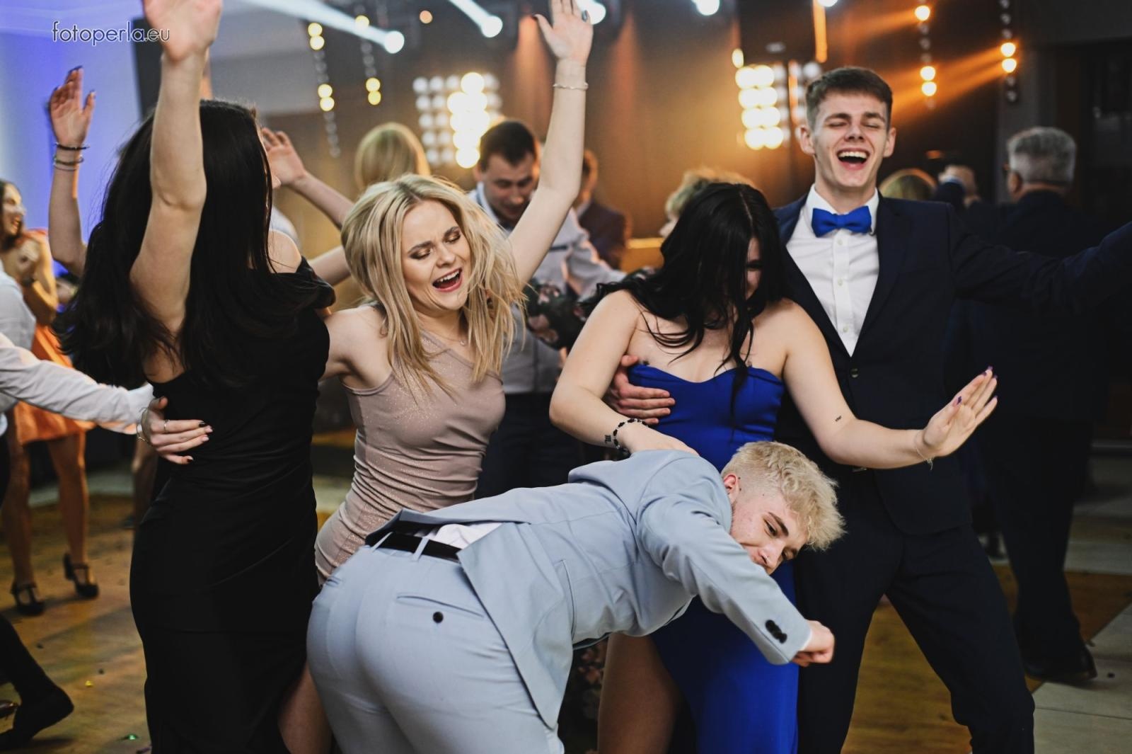 Zdjęcie w galerii na portalu naszraciborz.pl: Zabawa do białego rana. Studniówka ZSOMS na bis! wiadomości z regionu