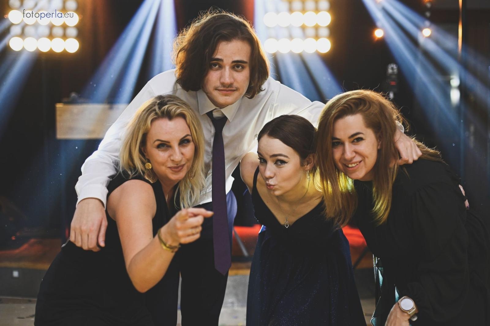 Zdjęcie w galerii na portalu naszraciborz.pl: Zabawa do białego rana. Studniówka ZSOMS na bis! wiadomości z regionu