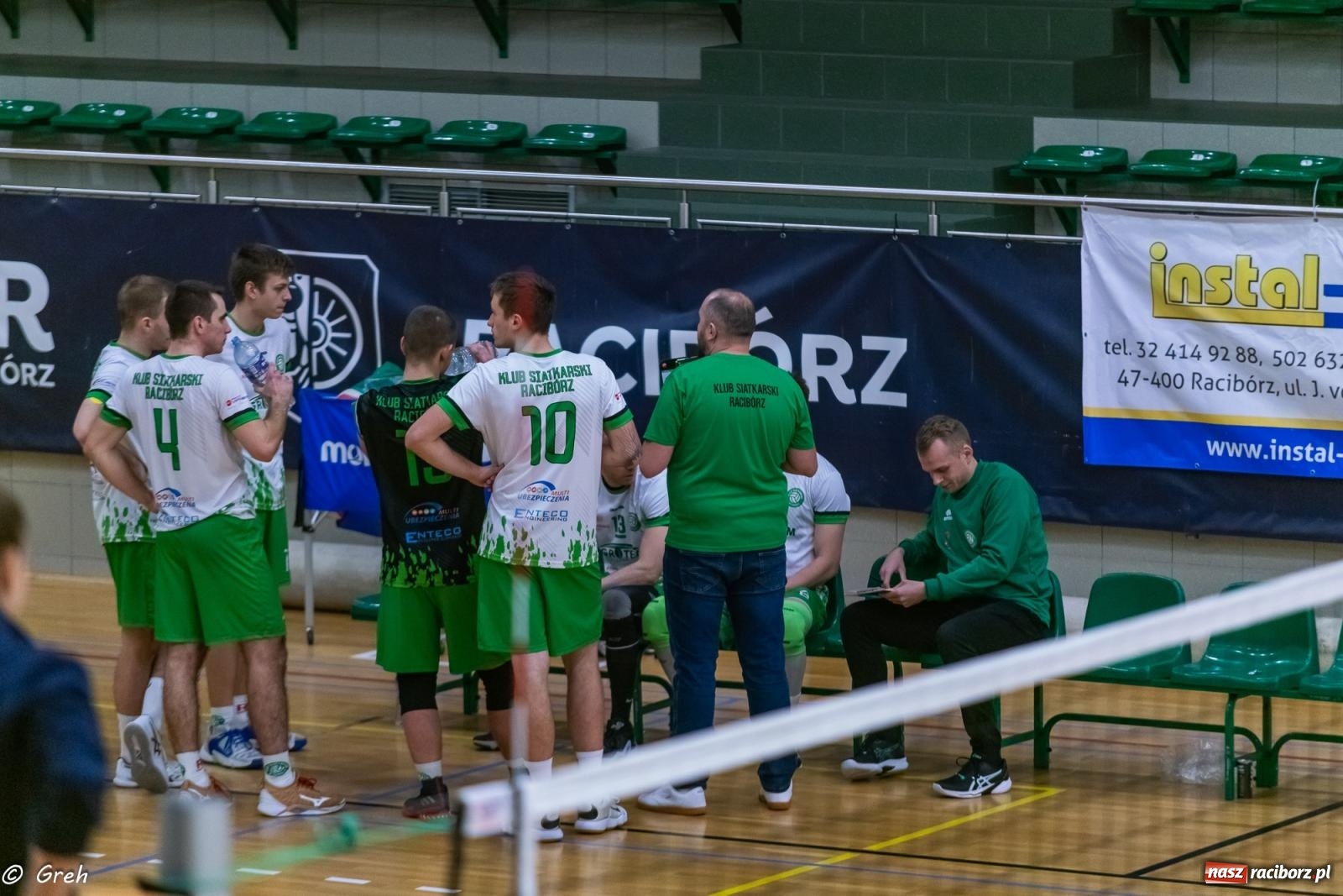 Zdjęcie w galerii na portalu naszraciborz.pl: Choć liderowi się postawili, punktów nie zdobyli [FOTO i WIDEO] wiadomości z regionu