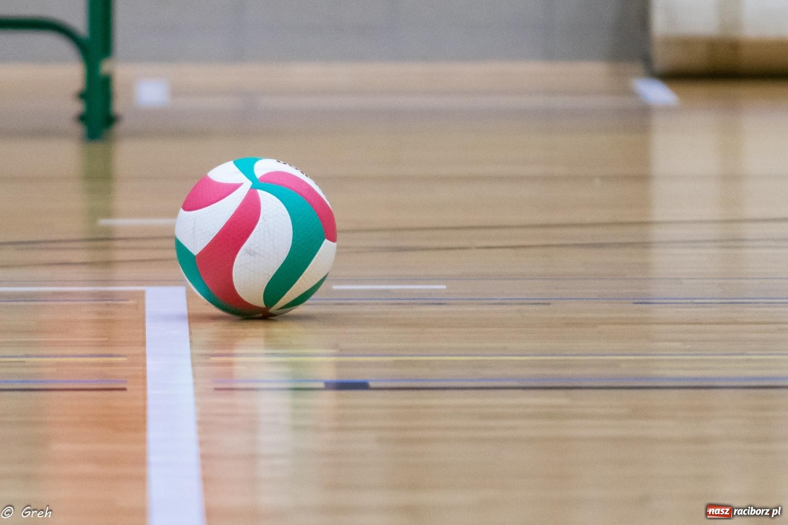 Zdjęcie w galerii na portalu naszraciborz.pl: Choć liderowi się postawili, punktów nie zdobyli [FOTO i WIDEO] wiadomości z regionu