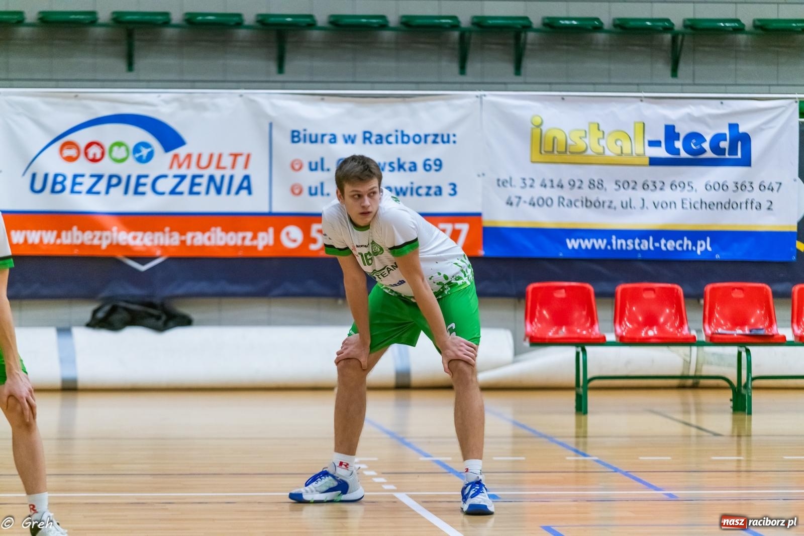 Zdjęcie w galerii na portalu naszraciborz.pl: Choć liderowi się postawili, punktów nie zdobyli [FOTO i WIDEO] wiadomości z regionu