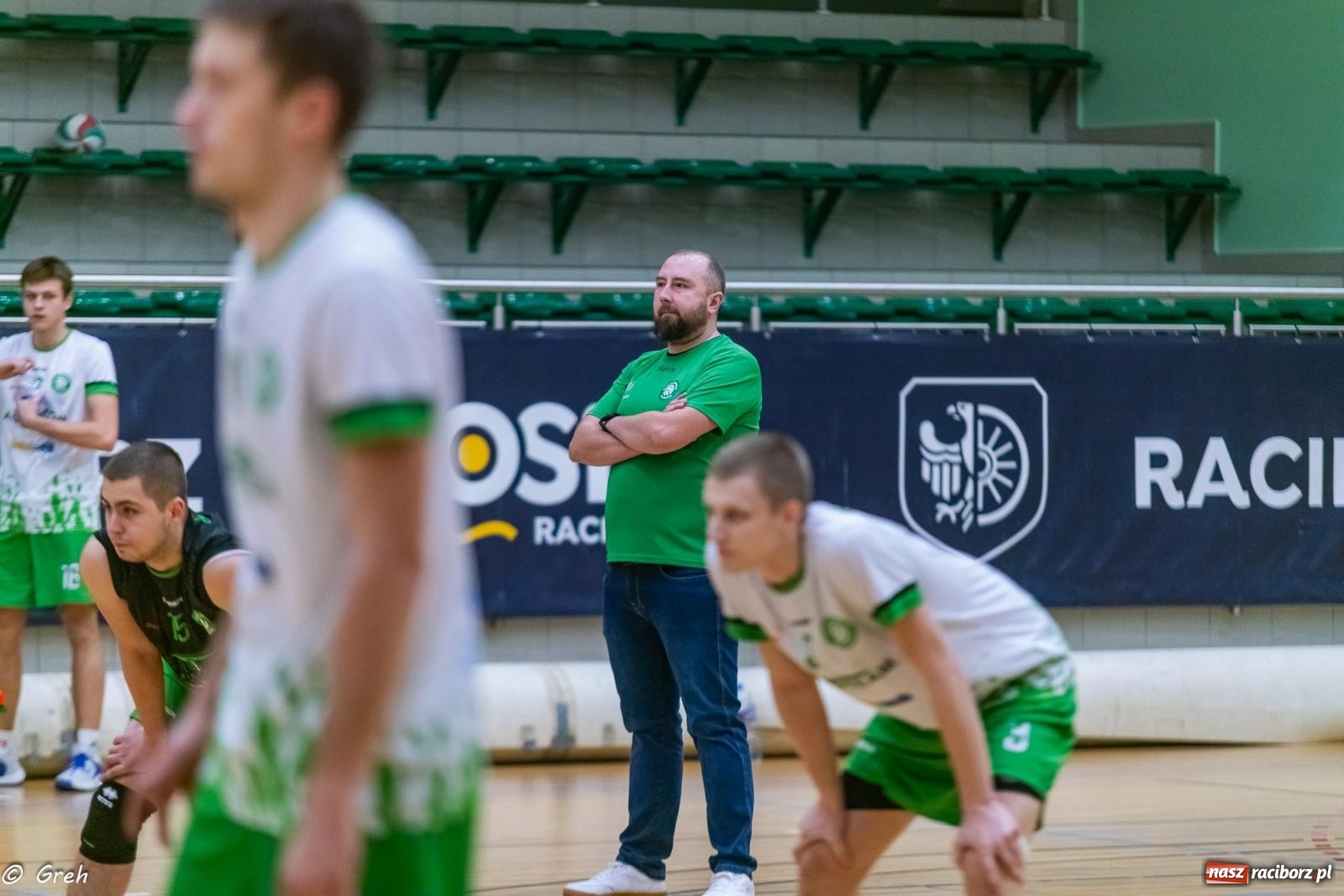 Zdjęcie w galerii na portalu naszraciborz.pl: Choć liderowi się postawili, punktów nie zdobyli [FOTO i WIDEO] wiadomości z regionu