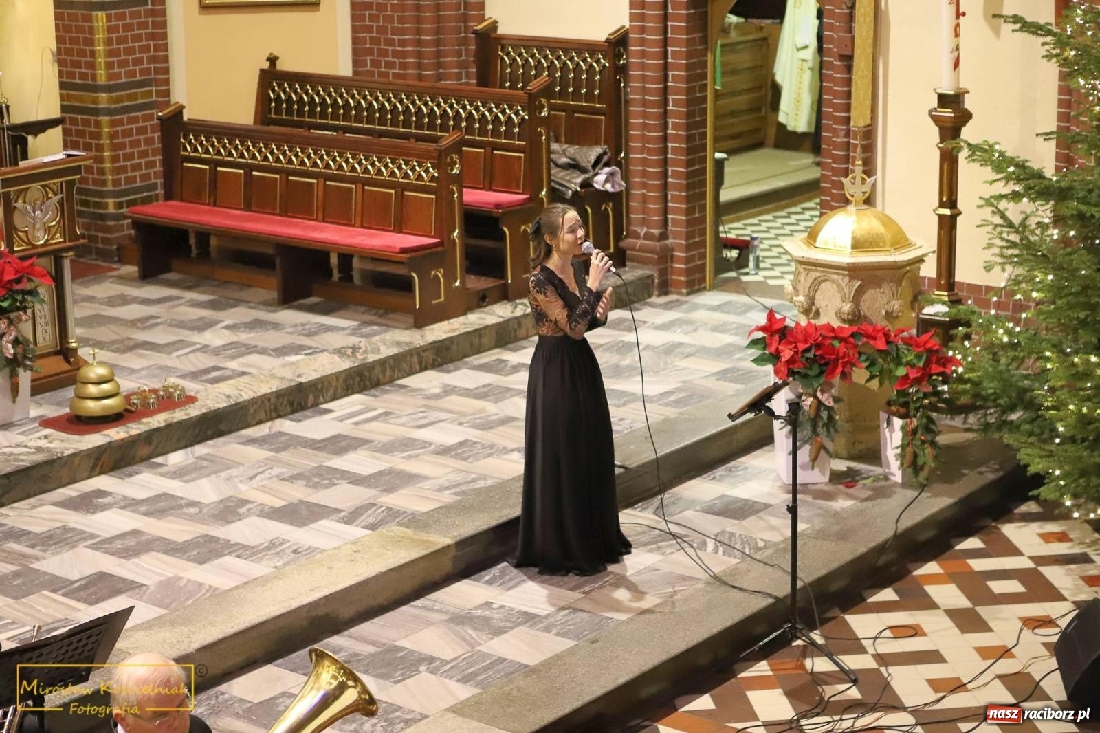 Zdjęcie w galerii na portalu naszraciborz.pl: Świąteczny koncert Orkiestry Dętej z Krzyżanowic [FOTO i WIDEO] wiadomości z regionu