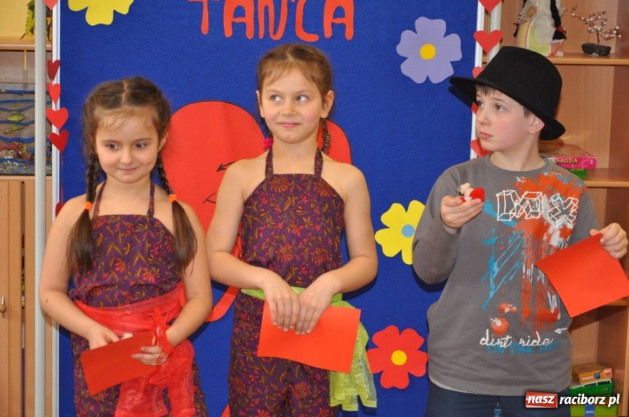 Zdjęcie w galerii na portalu naszraciborz.pl: Walentynkowe konkurencje w SP 13 wiadomości z regionu