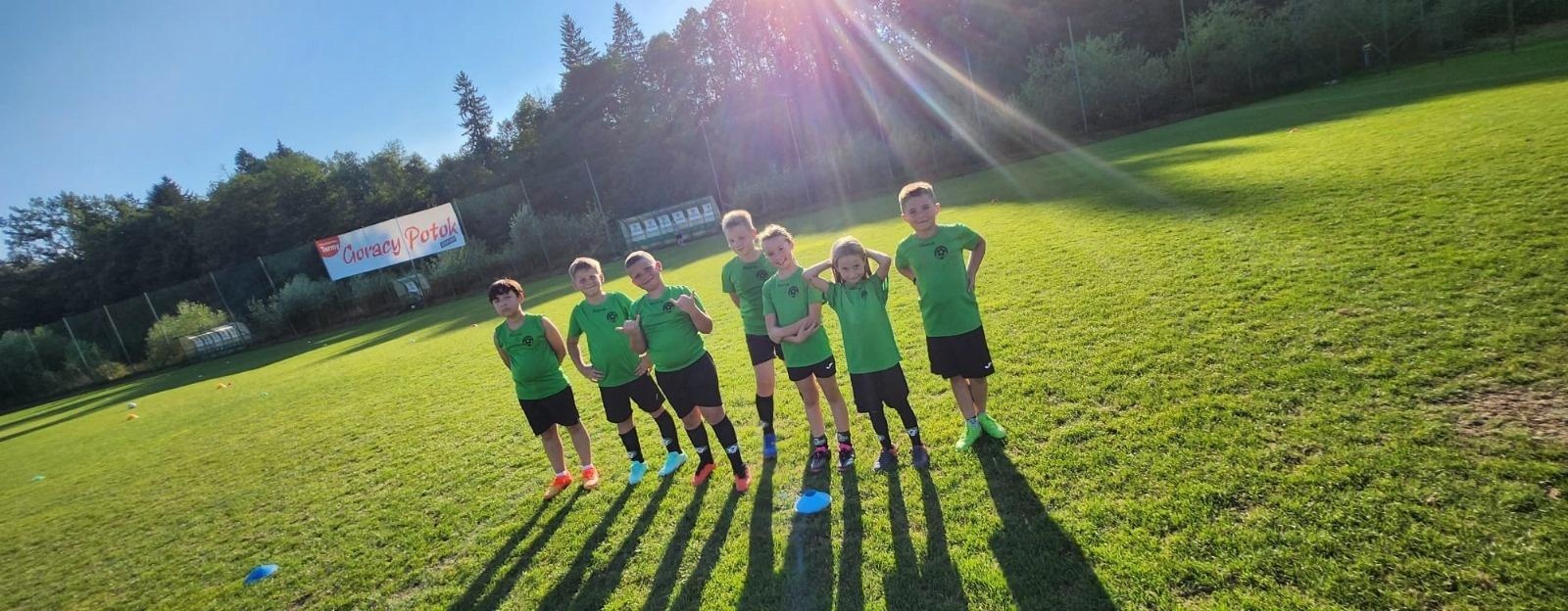 Zdjęcie w galerii na portalu naszraciborz.pl: Srebrna Gwiazdka PZPN Elite w rękach LKS Tworków wiadomości z regionu