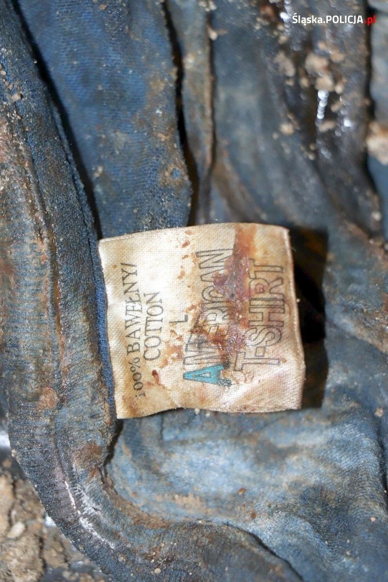 Zdjęcie w galerii na portalu naszraciborz.pl: Śląska policja prosi o pomoc w identyfikacji mężczyzny [UWAGA DRASTYCZNE ZDJĘCIA] wiadomości z regionu
