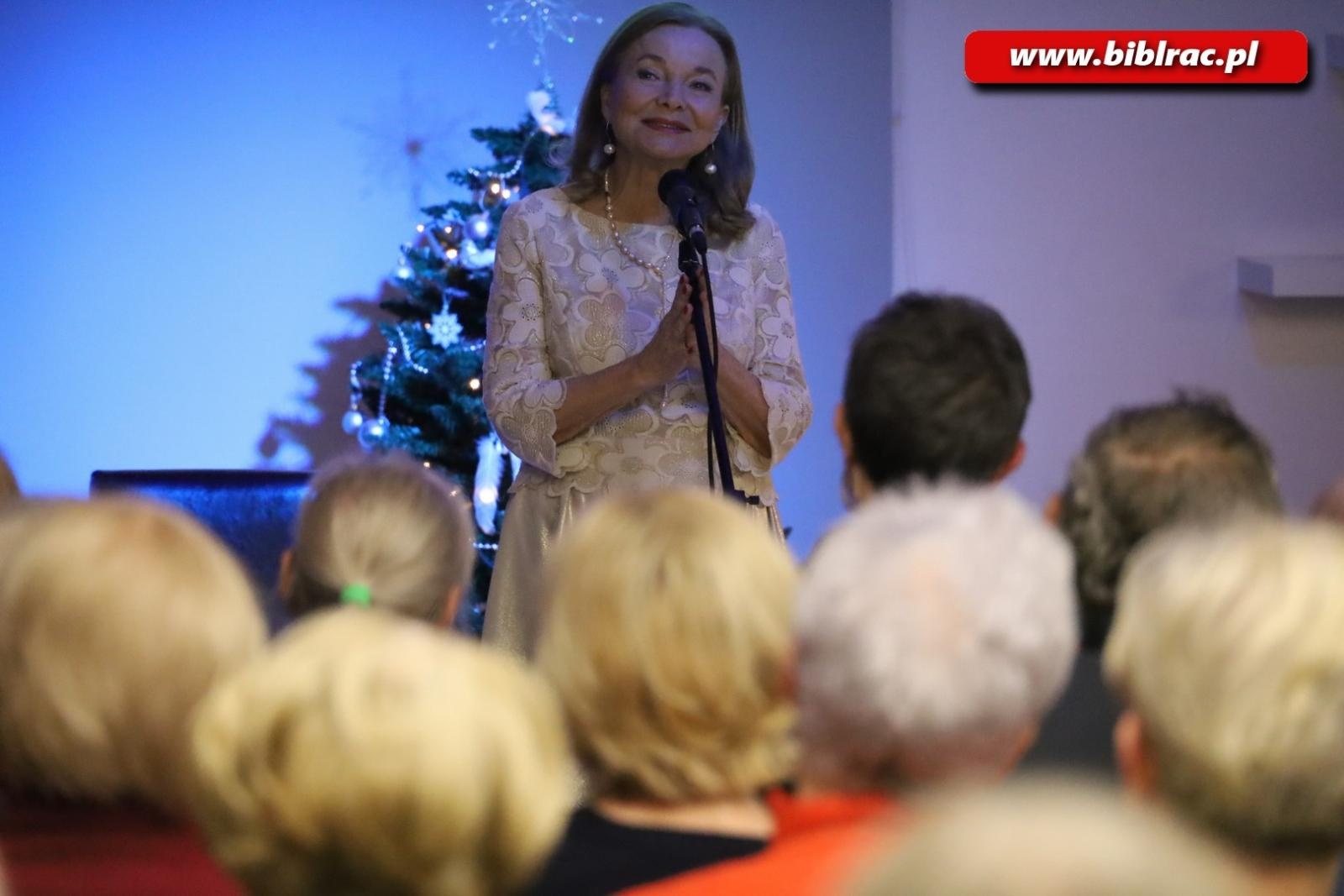 Zdjęcie w galerii na portalu naszraciborz.pl: Żeby nam się jeszcze chciało! Laura Łącz wystąpiła w raciborskiej bibliotece wiadomości z regionu