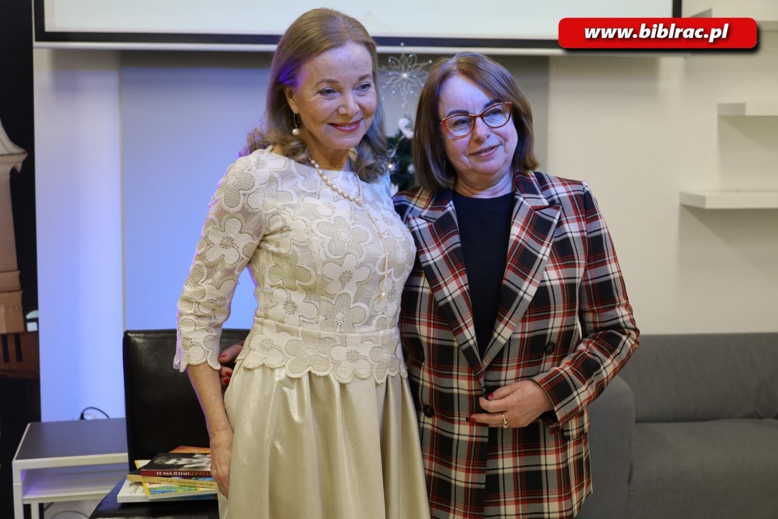 Zdjęcie w galerii na portalu naszraciborz.pl: Żeby nam się jeszcze chciało! Laura Łącz wystąpiła w raciborskiej bibliotece wiadomości z regionu