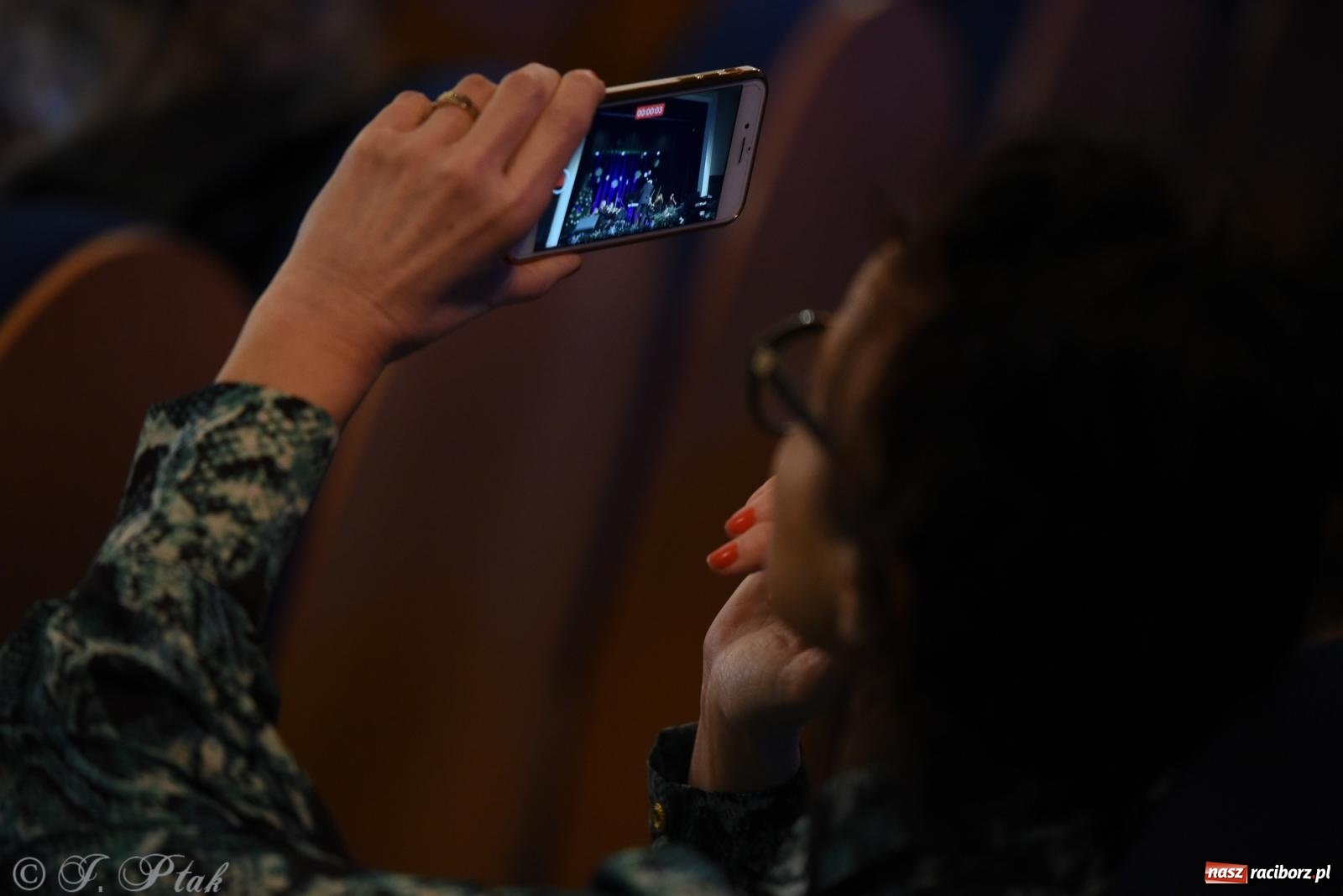 Zdjęcie w galerii na portalu naszraciborz.pl: Orkiestra Kameralna RCK i Perspektywa na debiucie Koncertów zimowych wiadomości z regionu