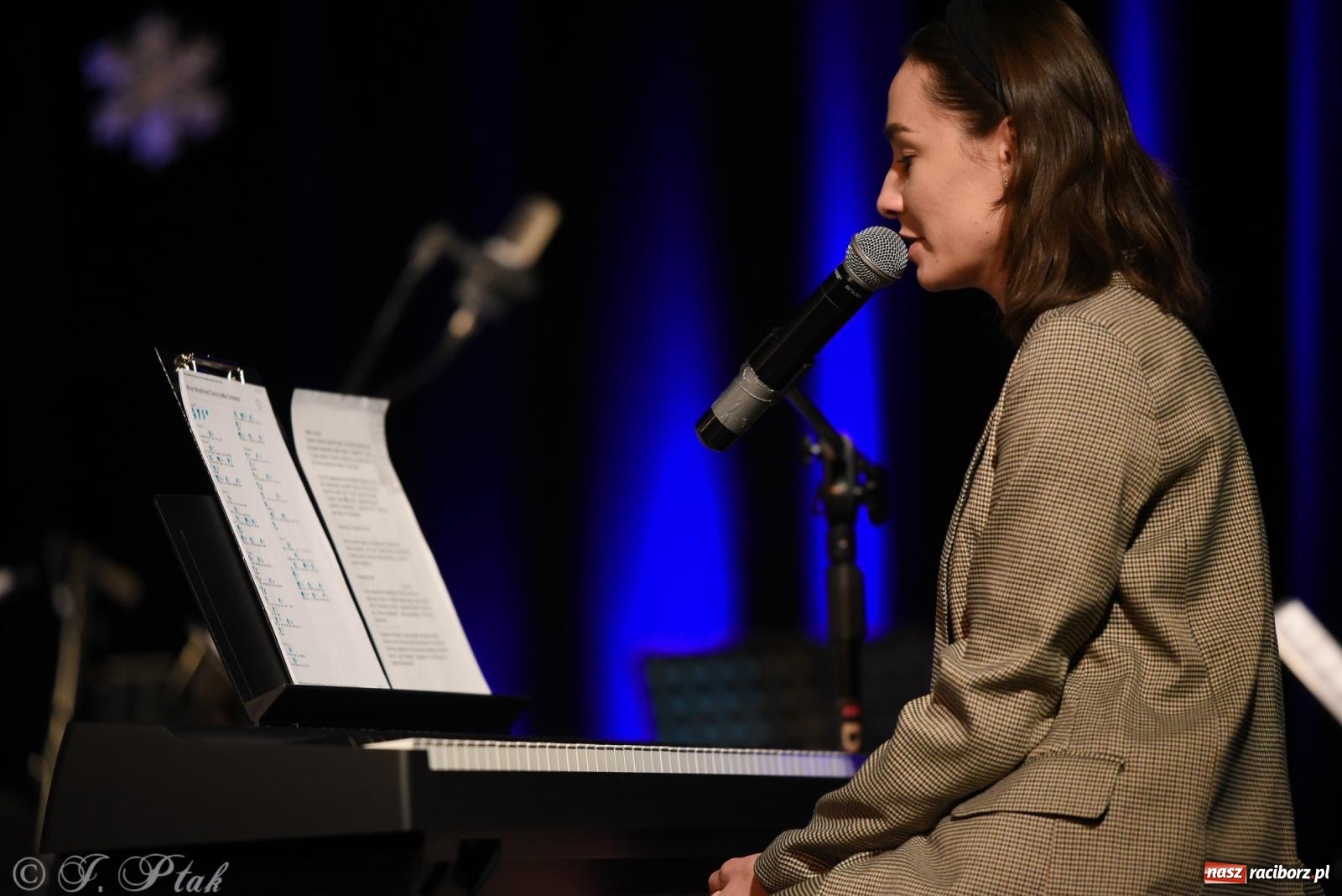 Zdjęcie w galerii na portalu naszraciborz.pl: Orkiestra Kameralna RCK i Perspektywa na debiucie Koncertów zimowych wiadomości z regionu