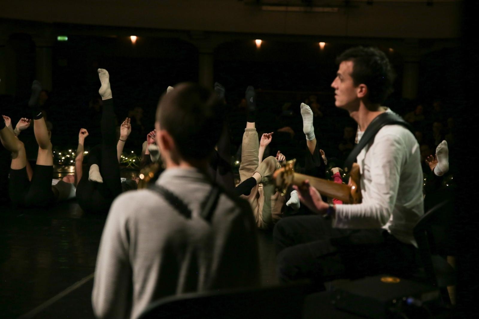 Zdjęcie w galerii na portalu naszraciborz.pl: Awangardowa Edukacja Kulturalna B. Schaeffera w RCK [FOTO i WIDEO] wiadomości z regionu