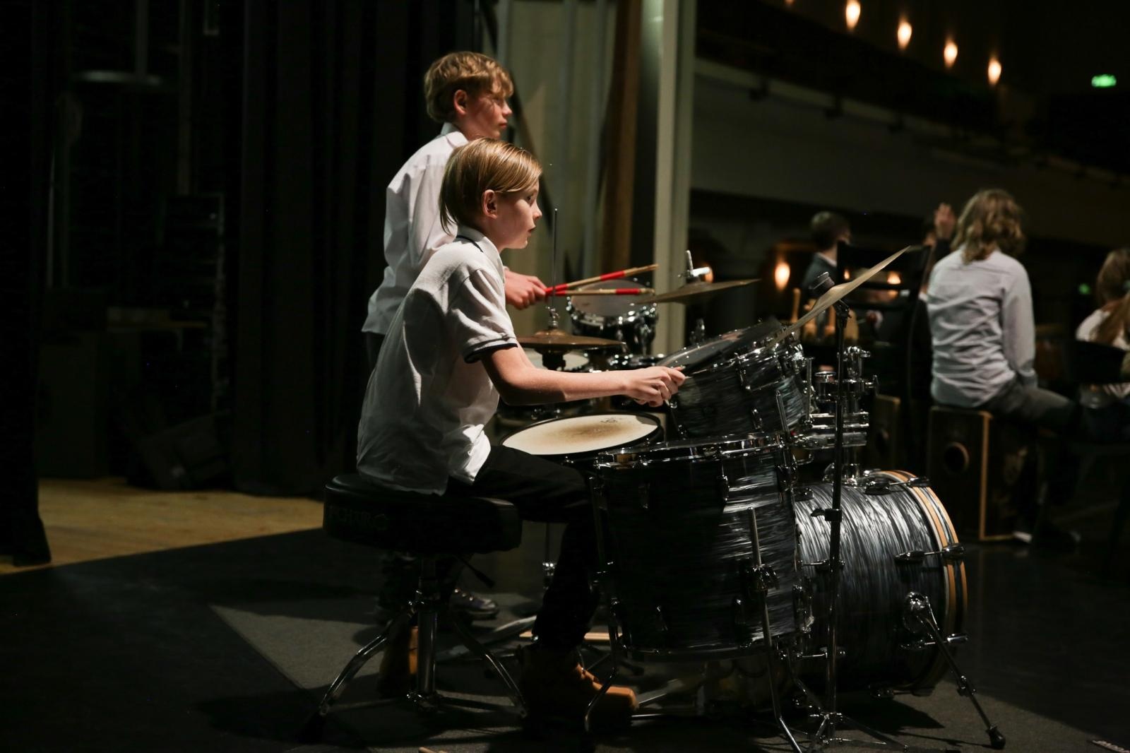 Zdjęcie w galerii na portalu naszraciborz.pl: Awangardowa Edukacja Kulturalna B. Schaeffera w RCK [FOTO i WIDEO] wiadomości z regionu