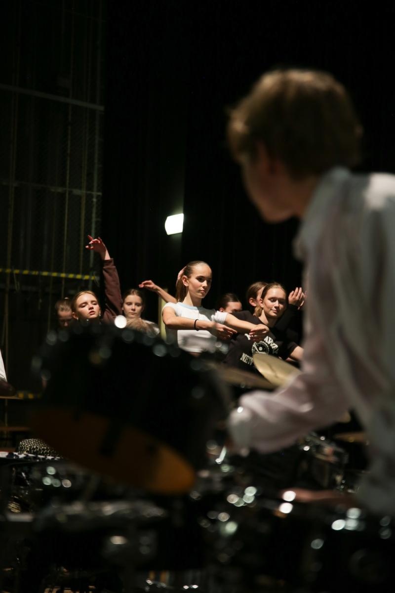 Zdjęcie w galerii na portalu naszraciborz.pl: Awangardowa Edukacja Kulturalna B. Schaeffera w RCK [FOTO i WIDEO] wiadomości z regionu