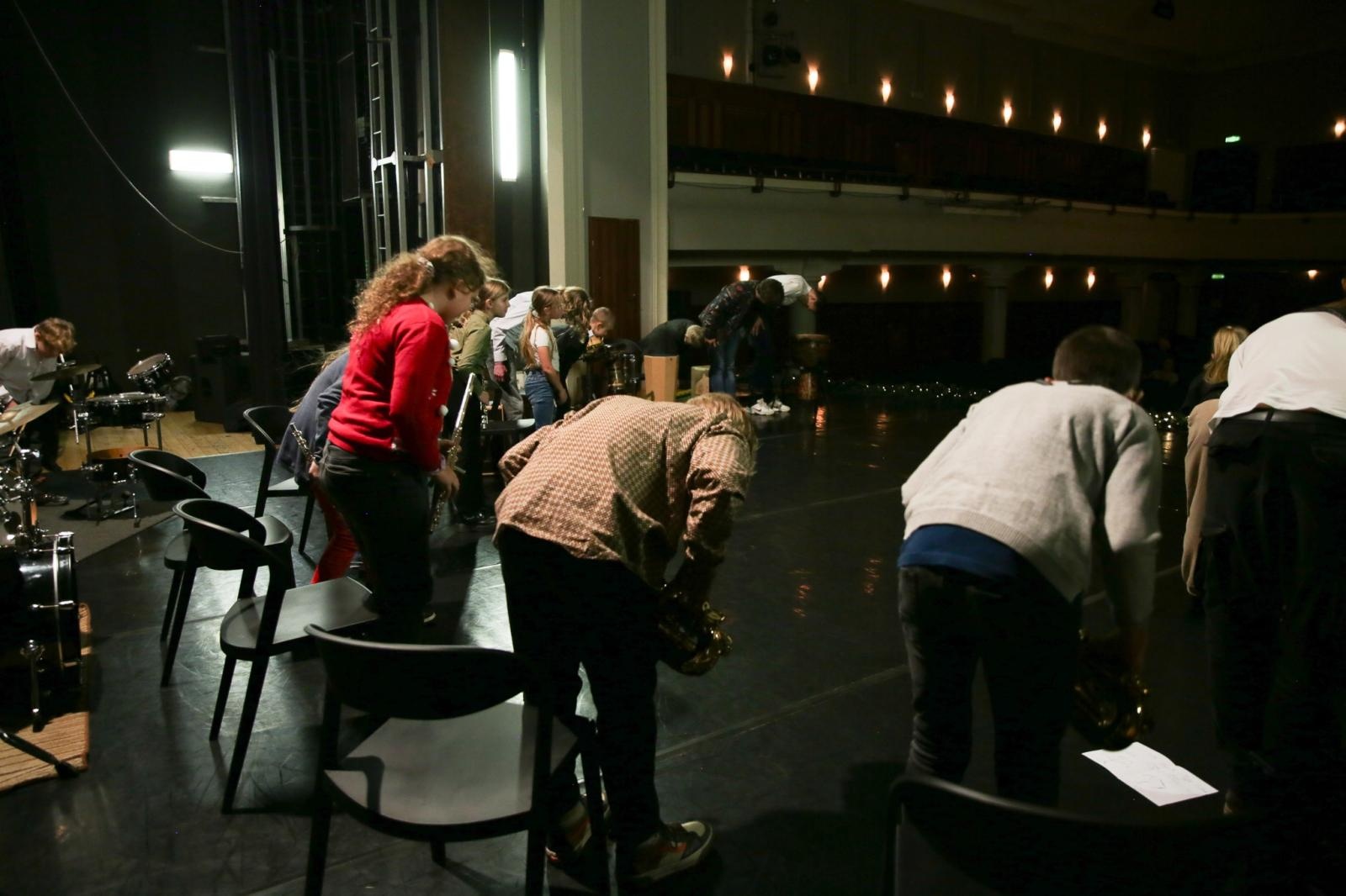 Zdjęcie w galerii na portalu naszraciborz.pl: Awangardowa Edukacja Kulturalna B. Schaeffera w RCK [FOTO i WIDEO] wiadomości z regionu