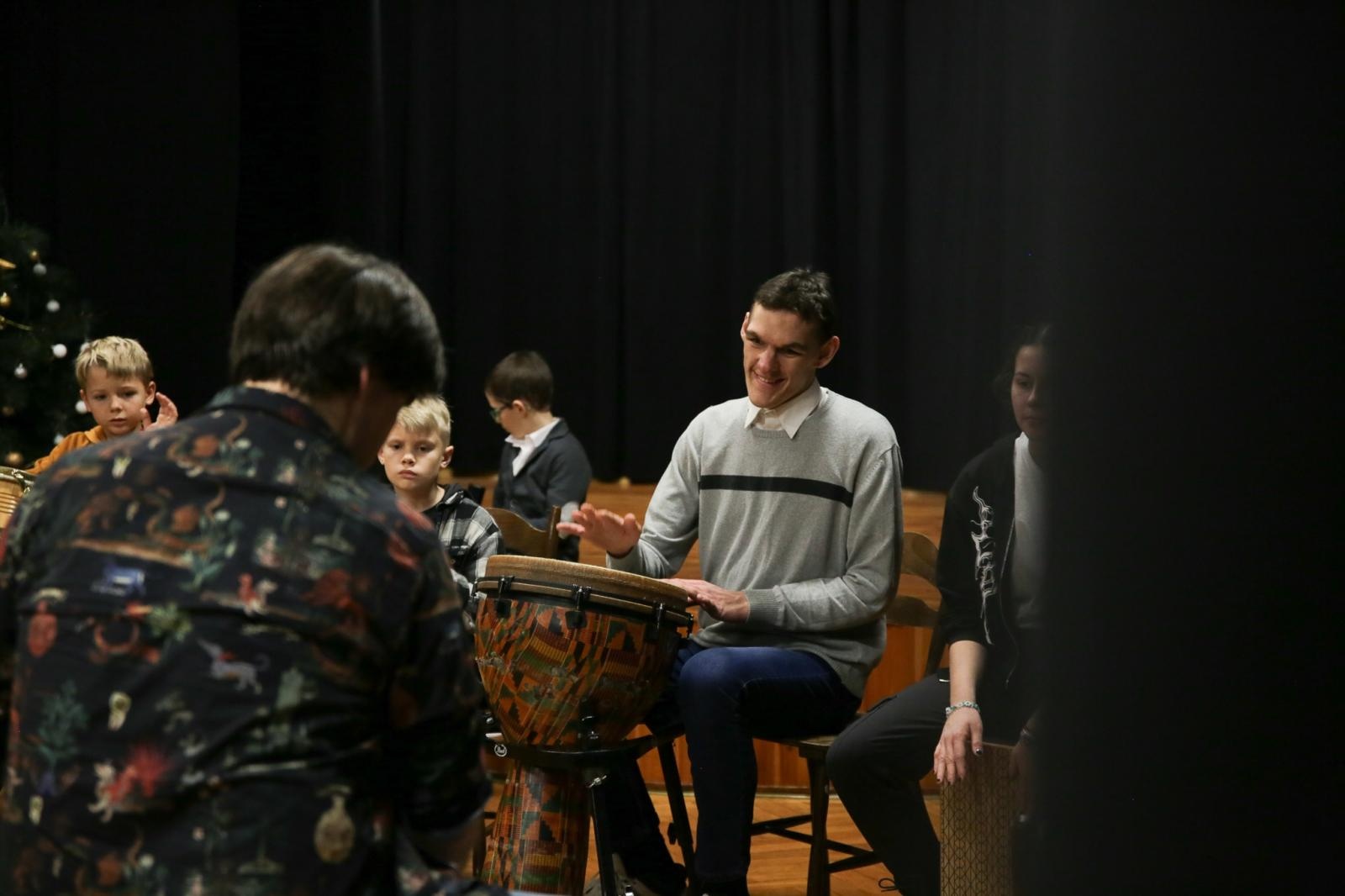 Zdjęcie w galerii na portalu naszraciborz.pl: Awangardowa Edukacja Kulturalna B. Schaeffera w RCK [FOTO i WIDEO] wiadomości z regionu