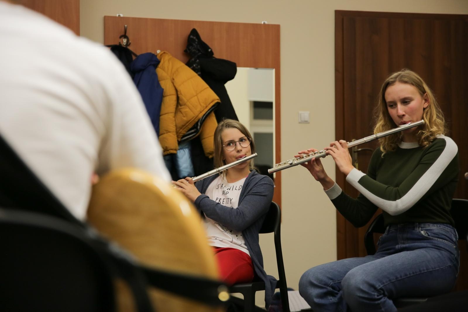 Zdjęcie w galerii na portalu naszraciborz.pl: Awangardowa Edukacja Kulturalna B. Schaeffera w RCK [FOTO i WIDEO] wiadomości z regionu