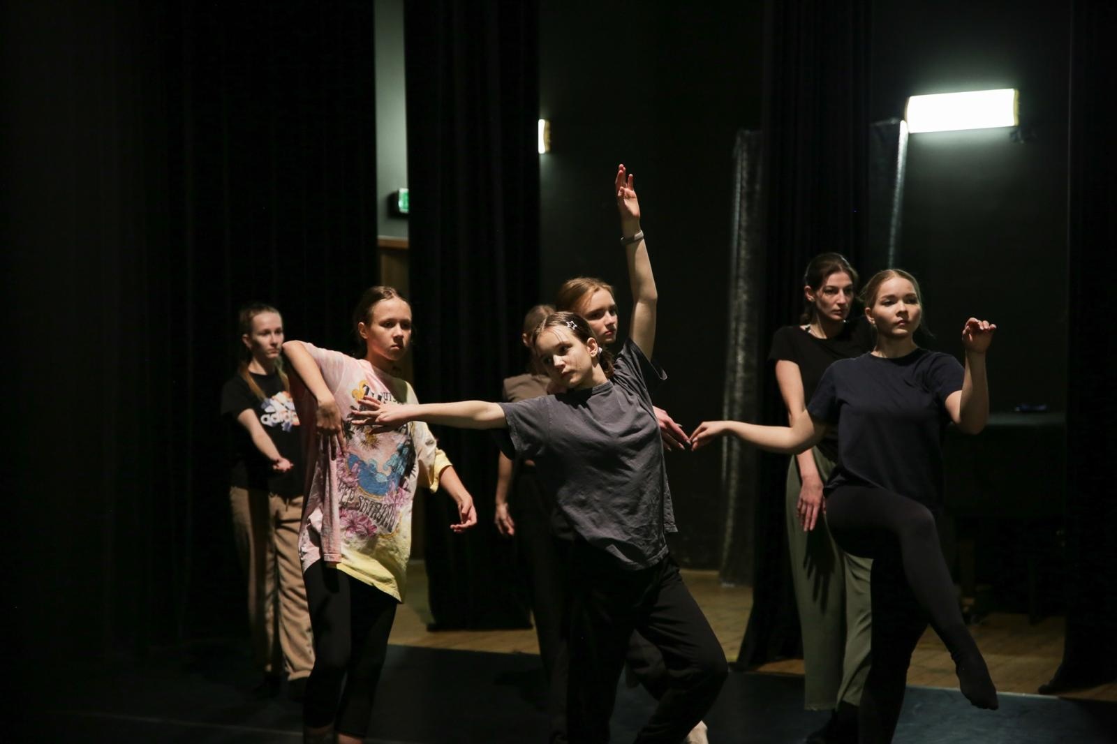 Zdjęcie w galerii na portalu naszraciborz.pl: Awangardowa Edukacja Kulturalna B. Schaeffera w RCK [FOTO i WIDEO] wiadomości z regionu