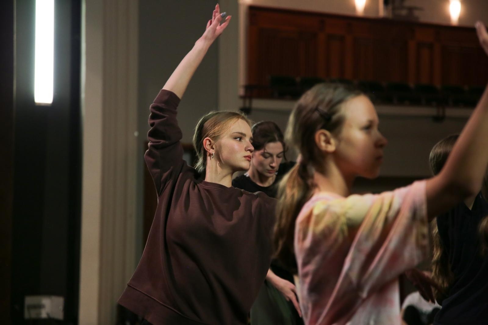 Zdjęcie w galerii na portalu naszraciborz.pl: Awangardowa Edukacja Kulturalna B. Schaeffera w RCK [FOTO i WIDEO] wiadomości z regionu