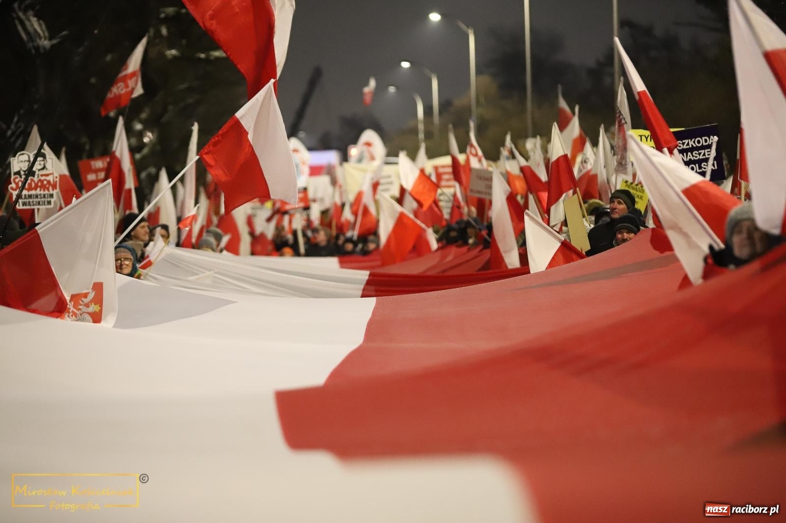 Zdjęcie w galerii na portalu naszraciborz.pl: Protest wolnych Polaków - grupa raciborska [FOTO i WIDEO] wiadomości z regionu