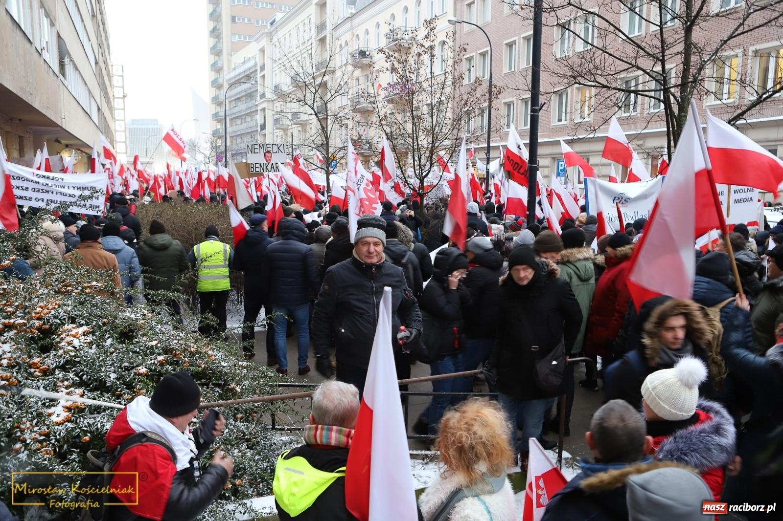 Zdjęcie w galerii na portalu naszraciborz.pl: Protest wolnych Polaków - grupa raciborska [FOTO i WIDEO] wiadomości z regionu
